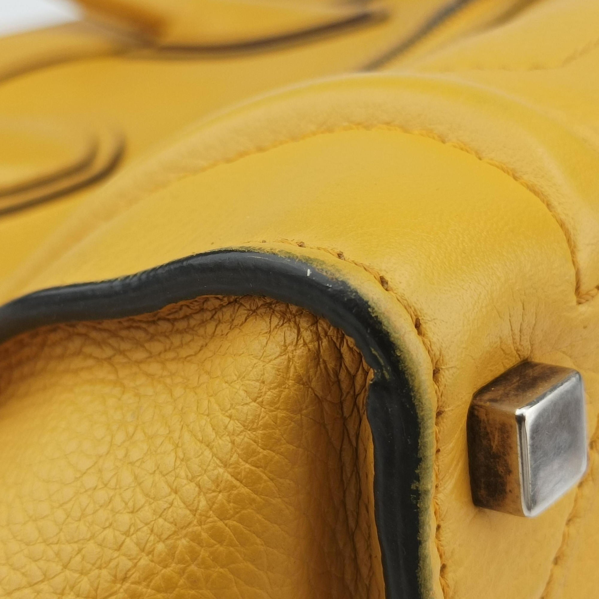 Pre-owned Celine Luggage Micro shopper Yellow Leather  handbag | stylenewstar