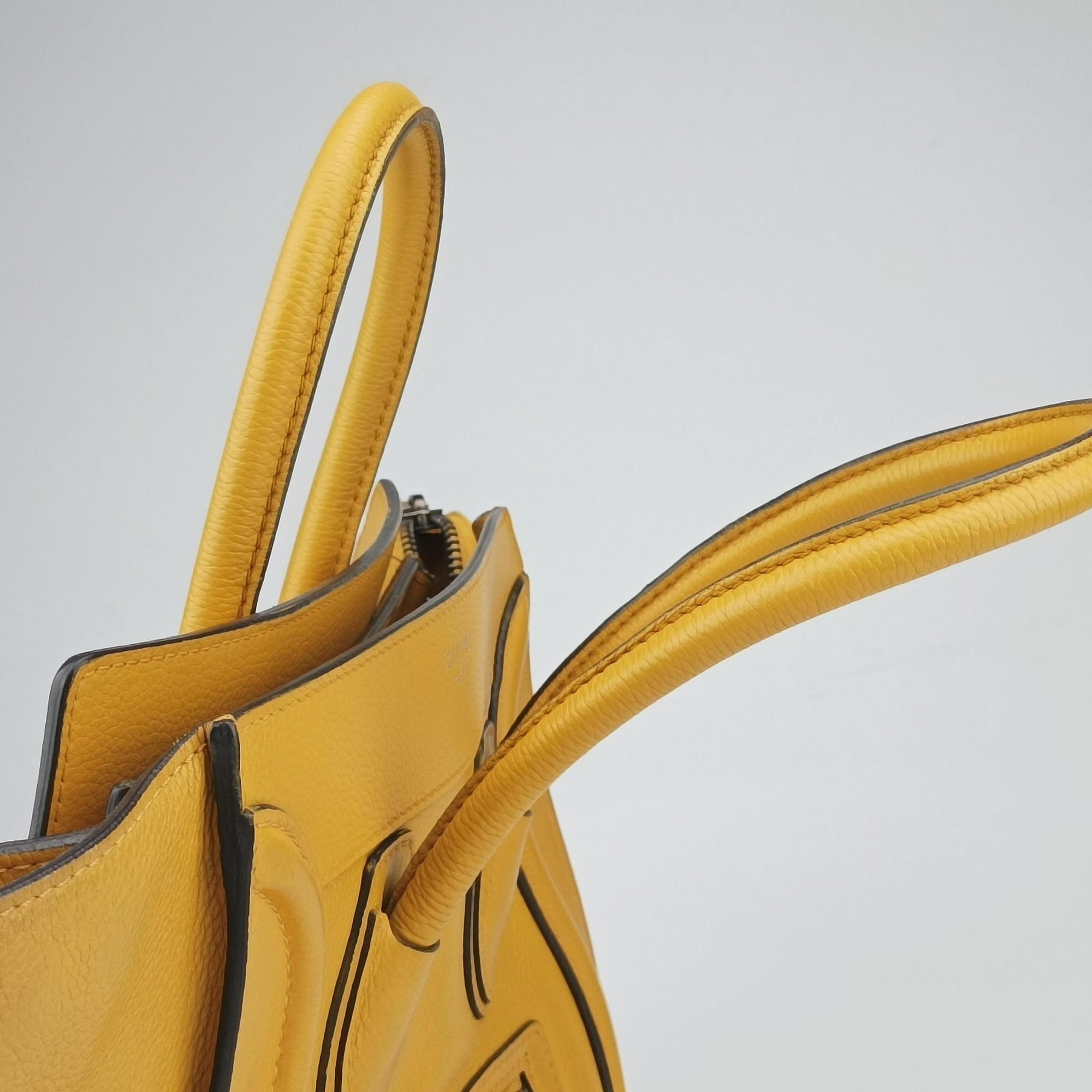 Pre-owned Celine Luggage Micro shopper Yellow Leather  handbag | stylenewstar