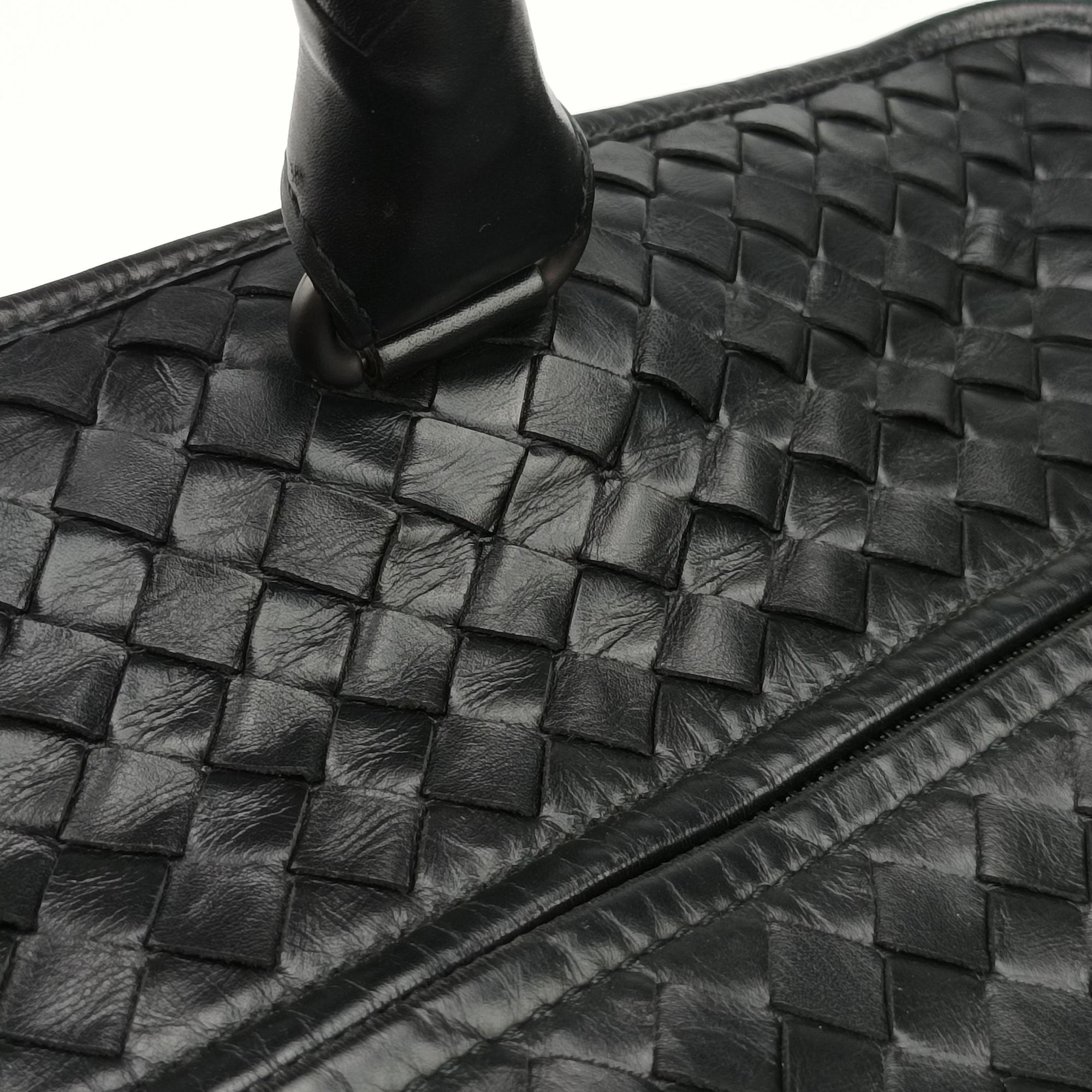 Pre-owned Bottega Veneta Intrecciato Black lambskin  handbag | stylenewstar