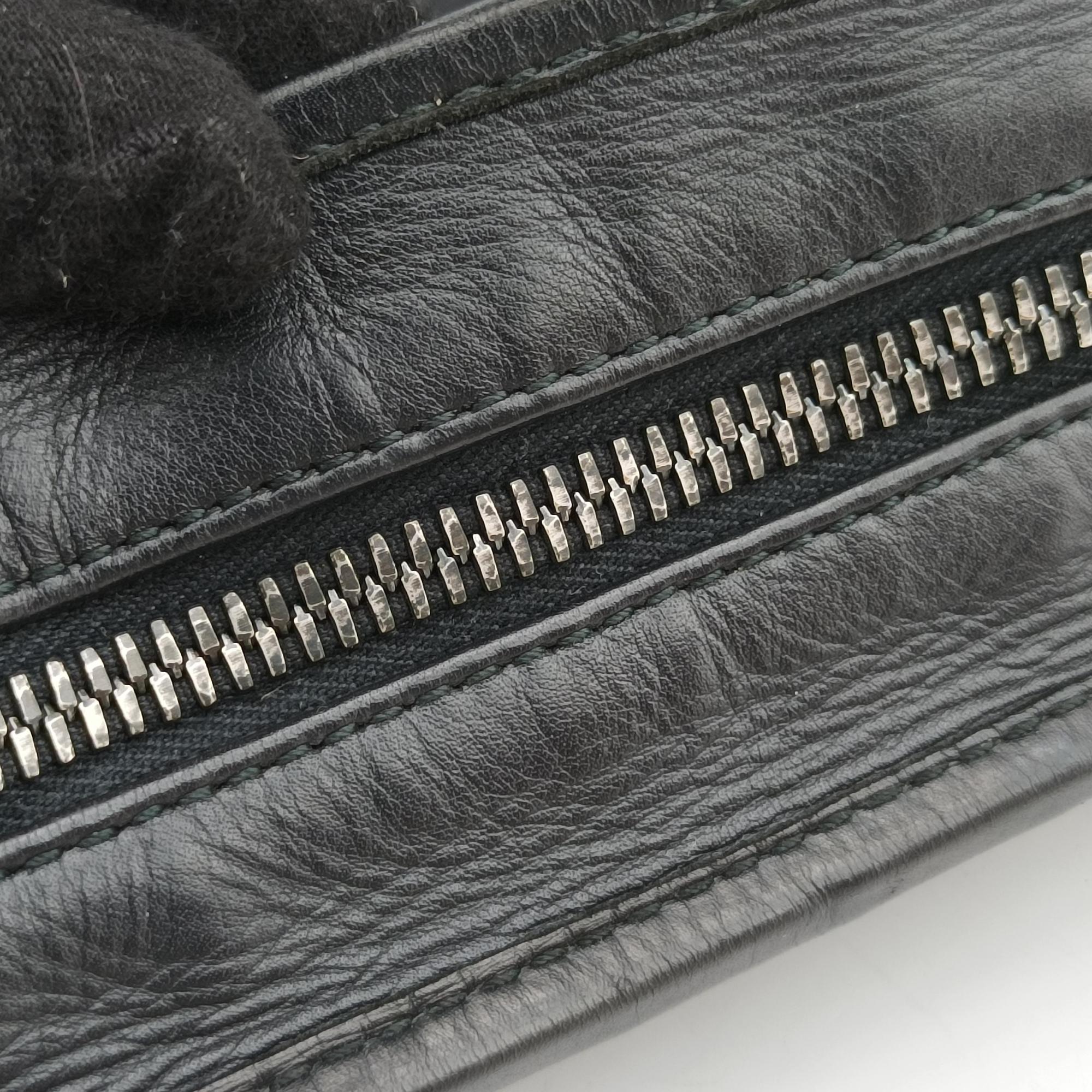 Pre-owned Bottega Veneta Intrecciato Black lambskin  handbag | stylenewstar