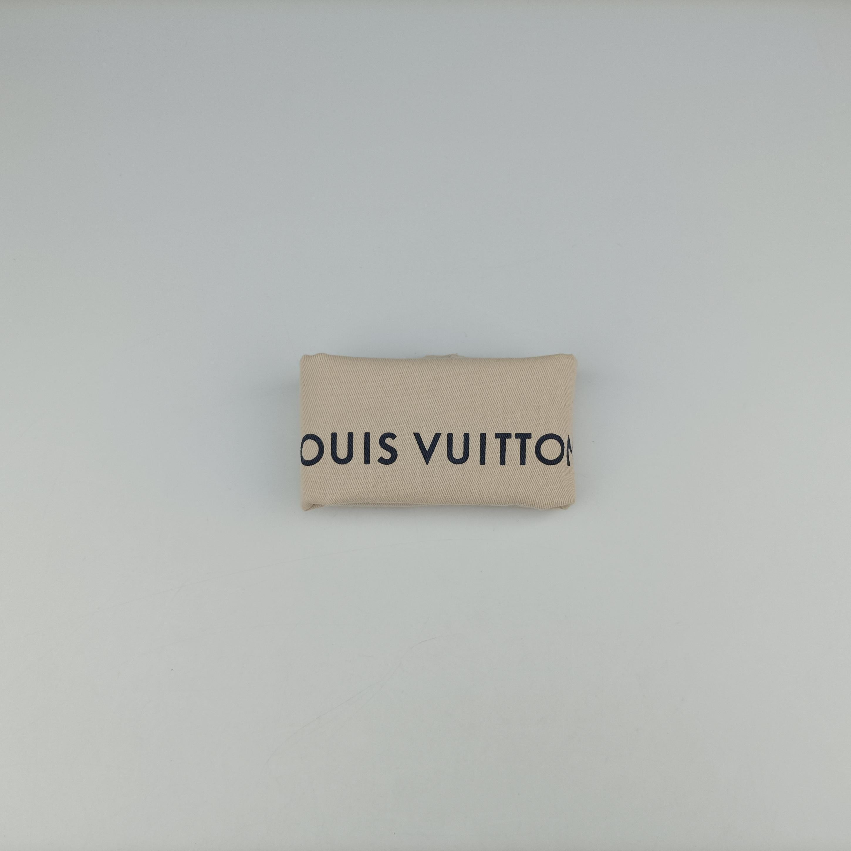Vintage Louis Vuitton Crafty Pochette Double Zip cream×ROUGE Monogram Giant M69507 shoulderbag | stylenewstar