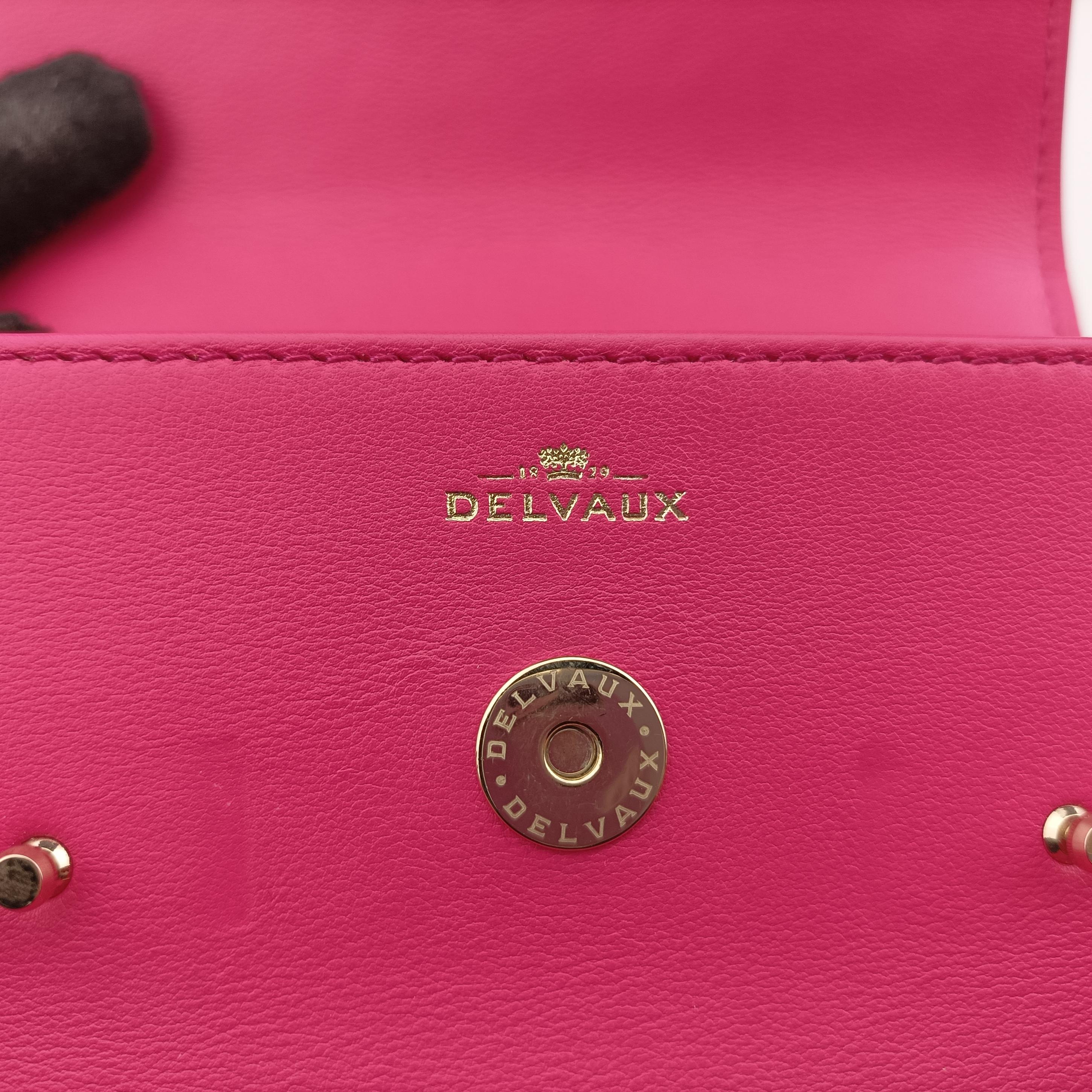 Secondhand Delvaux Tempete Micro Pink leather  shoulderbag | stylenewstar