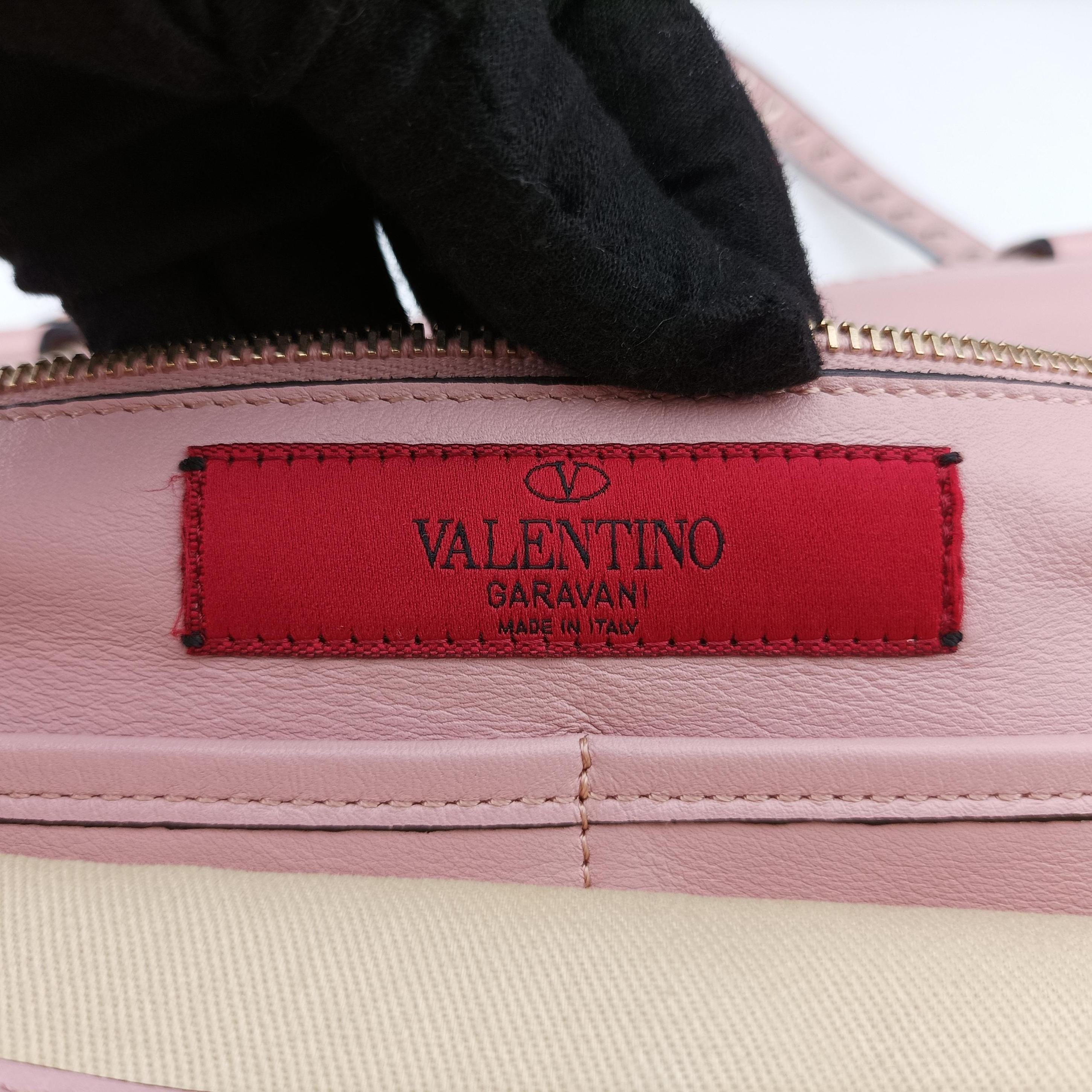 Pre-owned Valentino Rockstud Pink Leather  shoulderbag | stylenewstar
