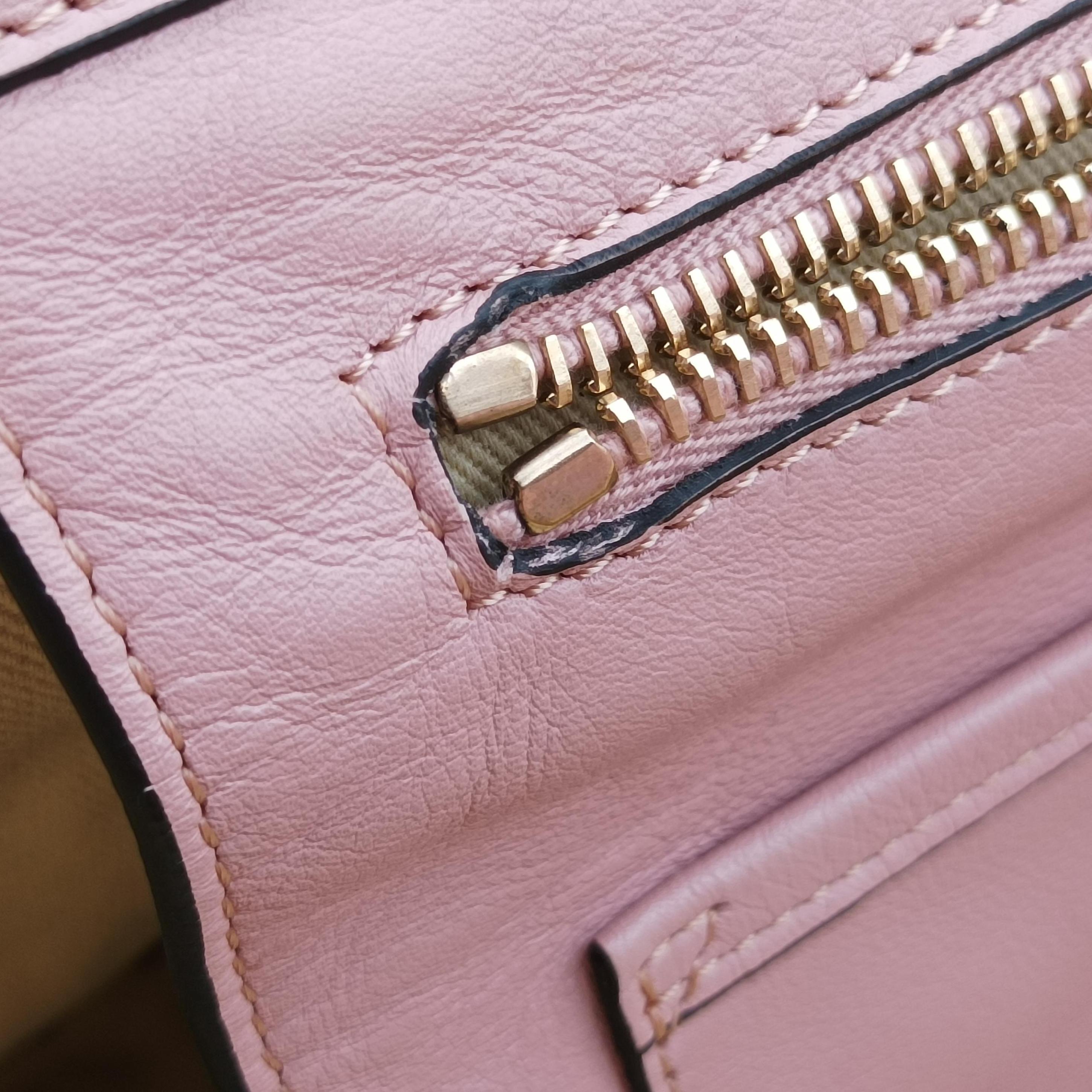 Pre-owned Valentino Rockstud Pink Leather  shoulderbag | stylenewstar