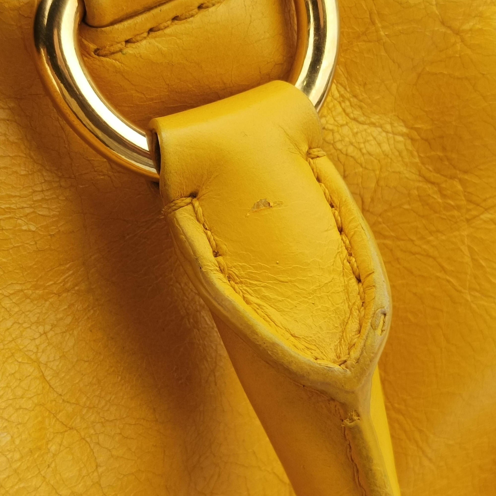 Pre-owned Prada Vitello Shine Argilla Yellow Leather  shoulderbag | stylenewstar