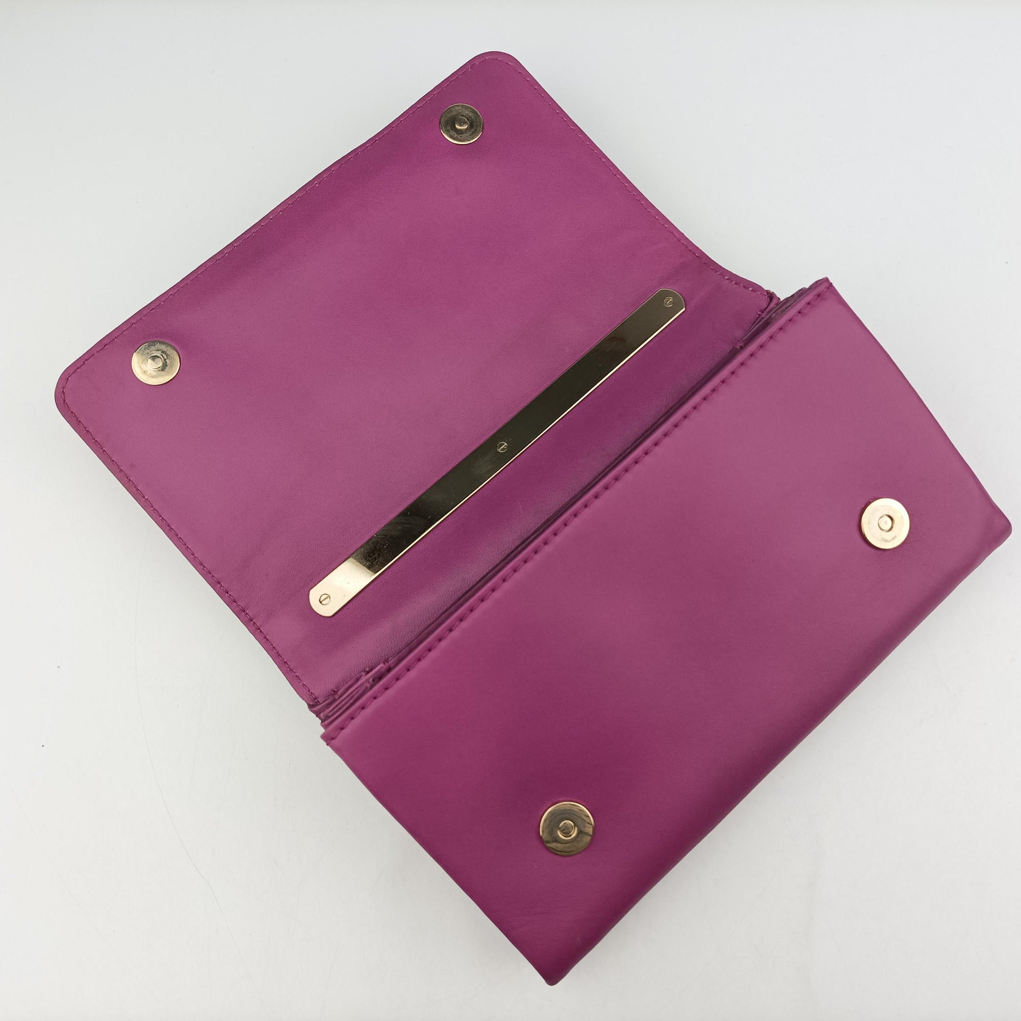 Pre-owned Valentino Rockstud Va Va Voom Purple Leather  shoulderbag | stylenewstar