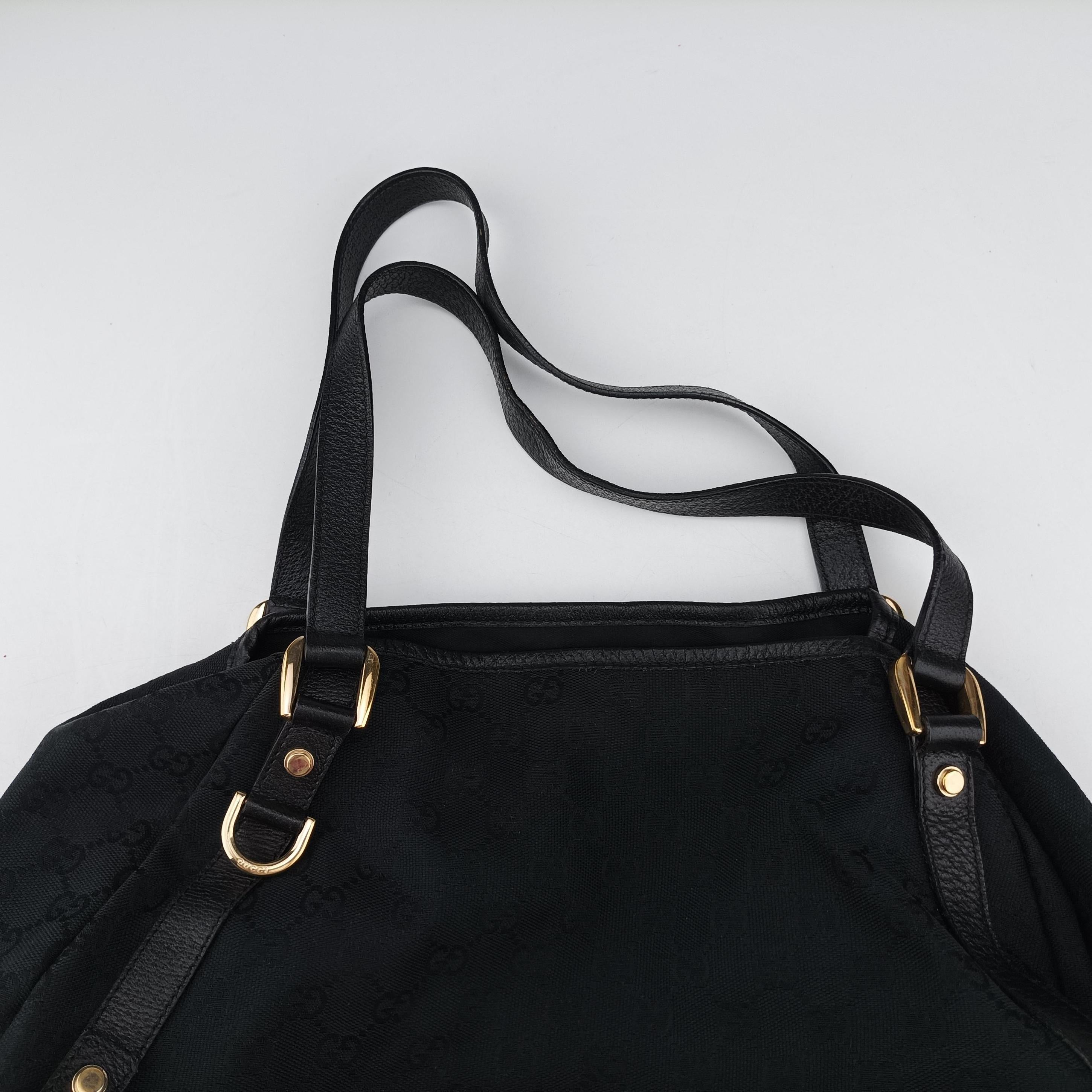 Pre-owned Gucci Abbey Black canvas×leather 130736 shoulderbag | stylenewstar