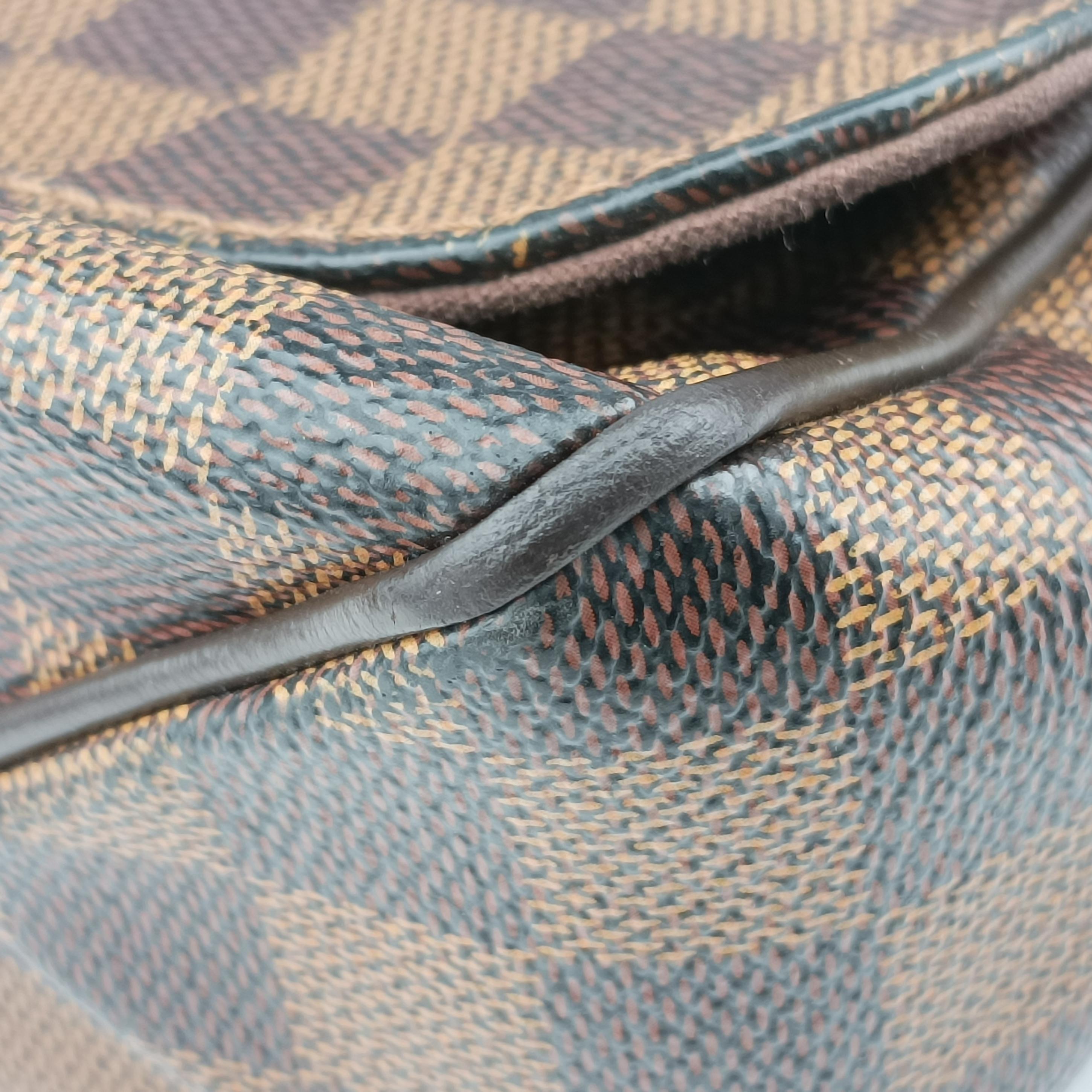 Pre-owned Louis Vuitton District MM EBENE Damier Canvas N41212 shoulderbag | stylenewstar
