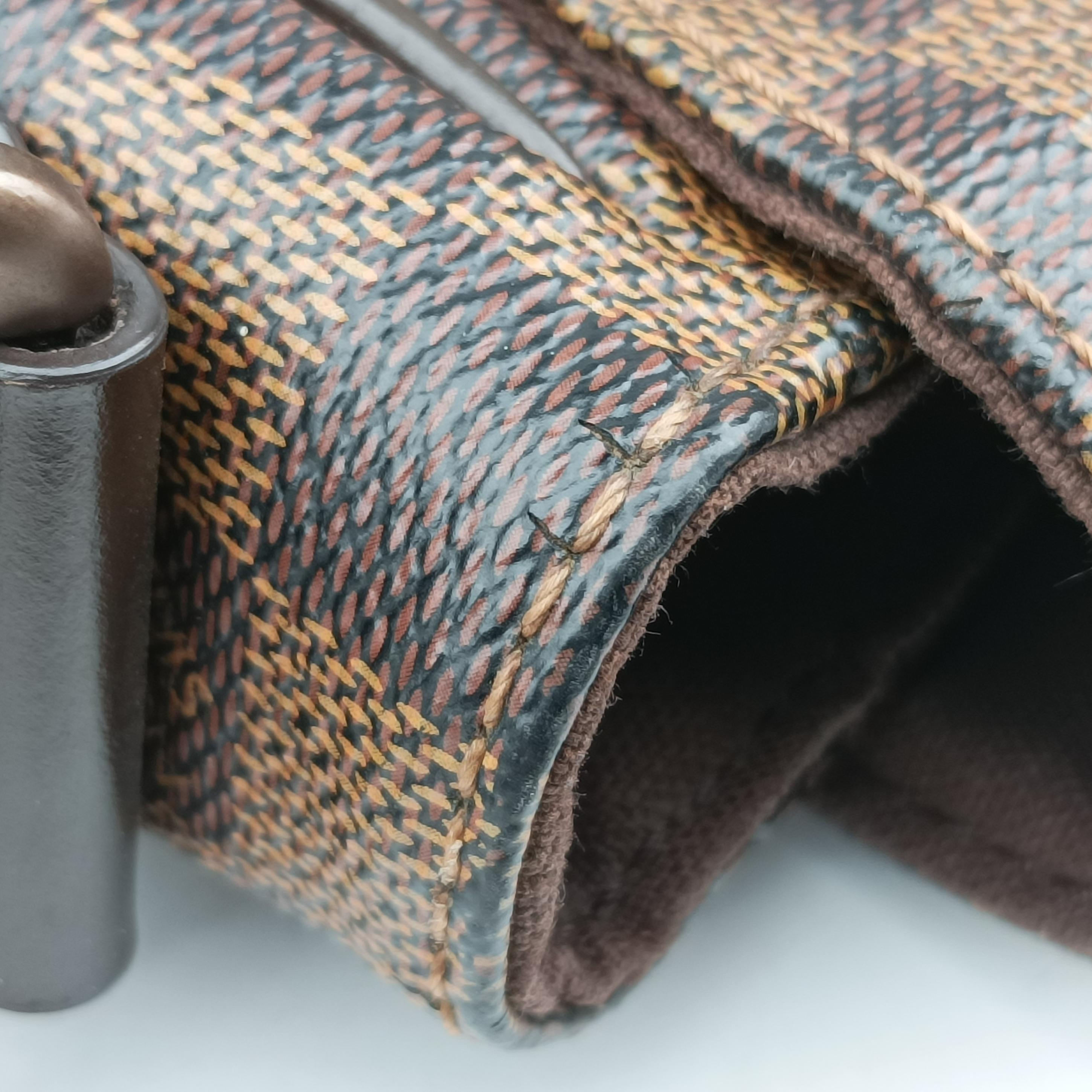 Pre-owned Louis Vuitton District MM EBENE Damier Canvas N41212 shoulderbag | stylenewstar