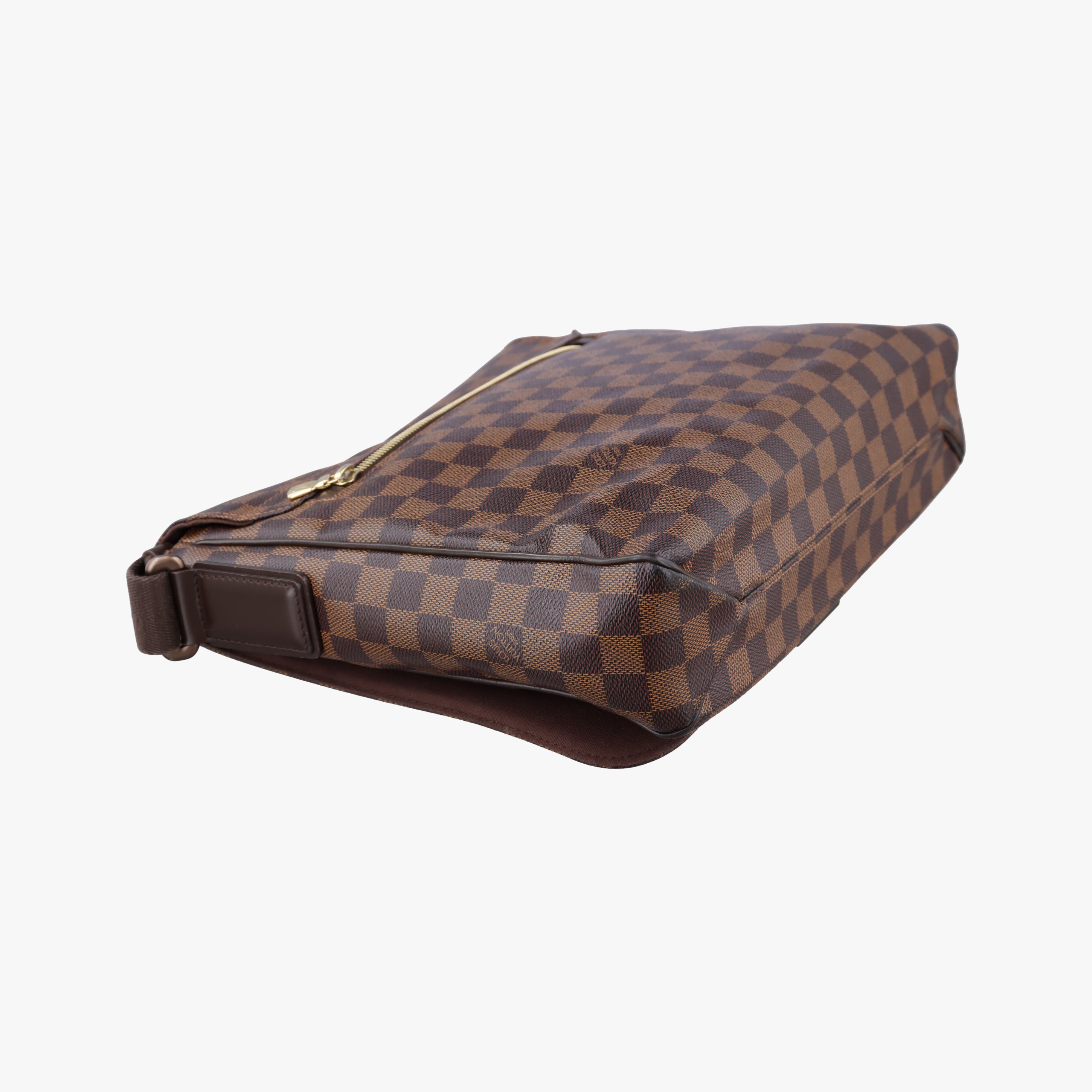 Pre-owned Louis Vuitton District MM EBENE Damier Canvas N41212 shoulderbag | stylenewstar