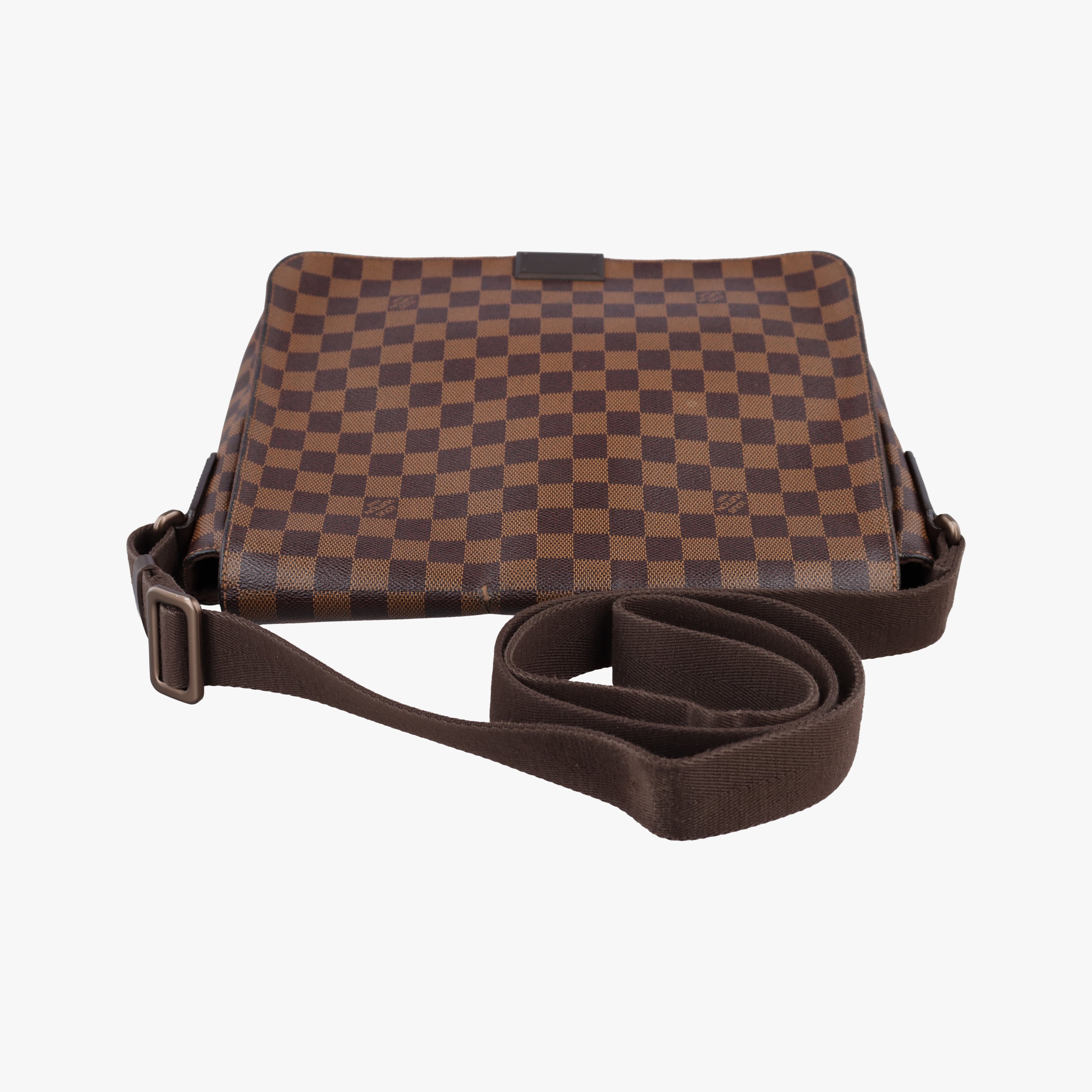 Pre-owned Louis Vuitton District MM EBENE Damier Canvas N41212 shoulderbag | stylenewstar