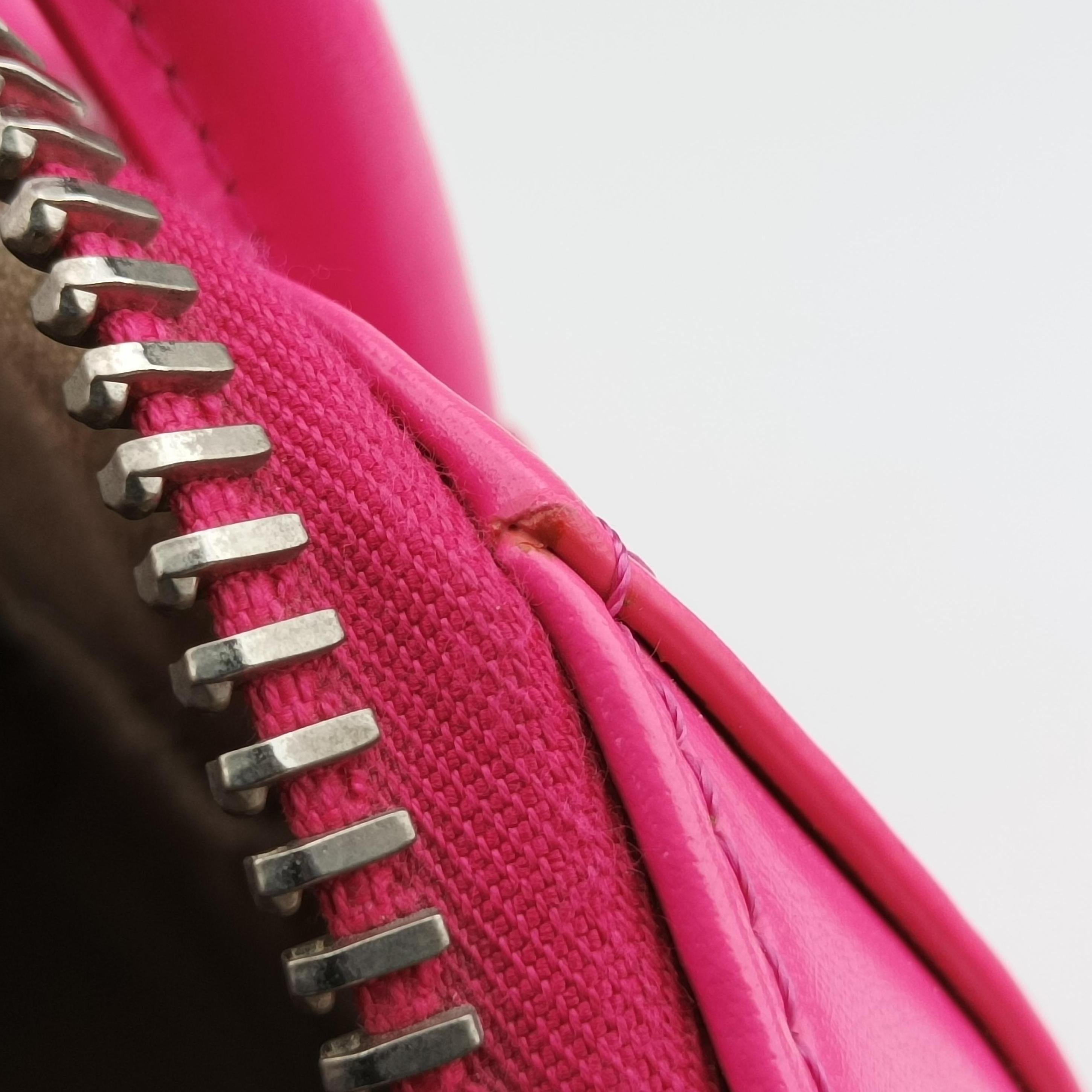 Pre-owned Givenchy Antigonamini Pink leather  shoulderbag | stylenewstar