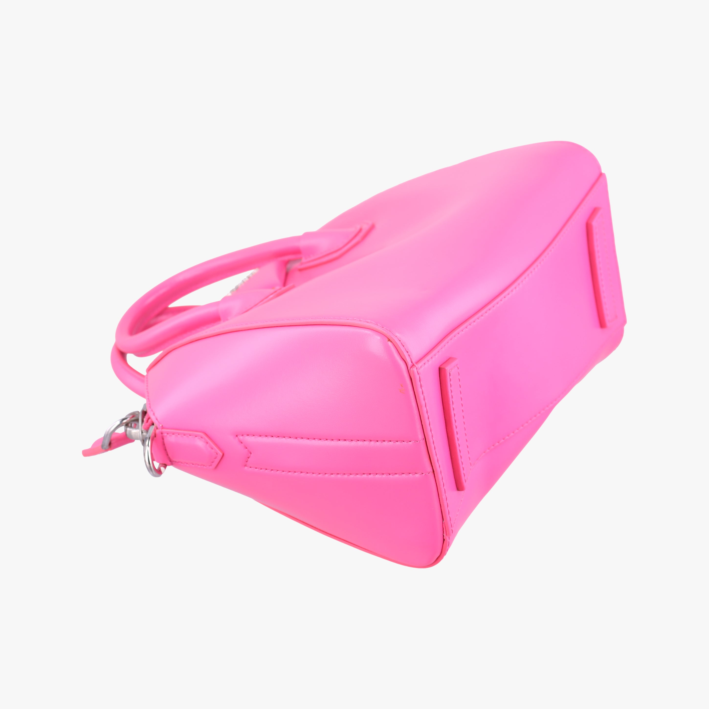 Pre-owned Givenchy Antigonamini Pink leather  shoulderbag | stylenewstar