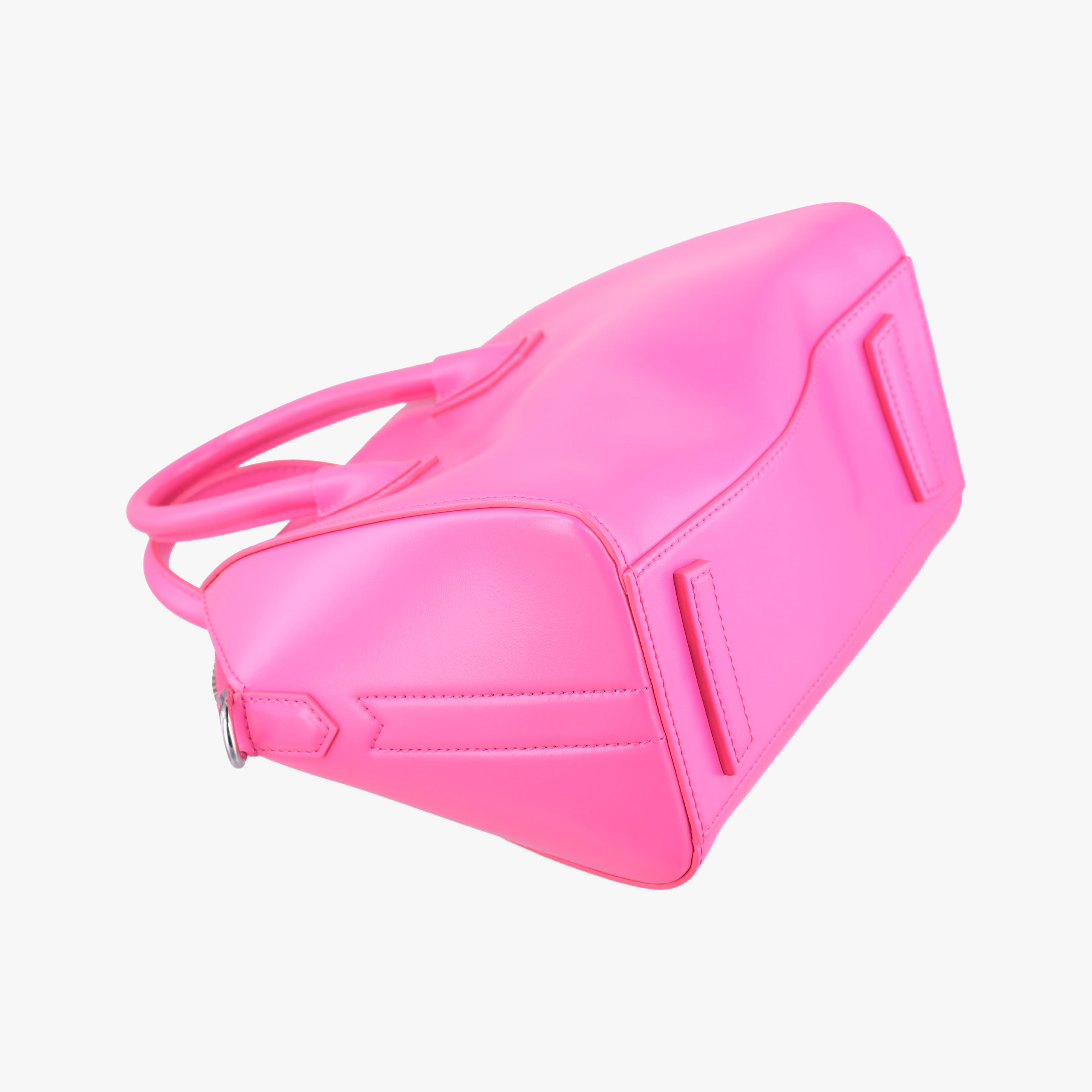 Pre-owned Givenchy Antigonamini Pink leather  shoulderbag | stylenewstar
