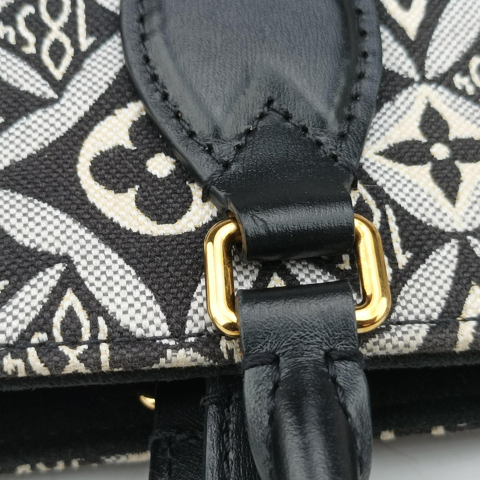 Pre-owned Louis Vuitton SINCE1854 On the Go GM Black×White jacquard canvas x leather M57207 shoulderbag | stylenewstar