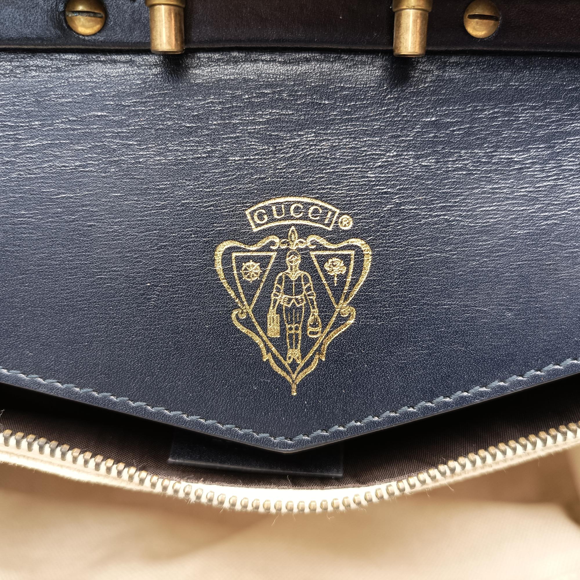 Vintage Gucci Lady Stirrup Navy Velvet×Leather  handbag | stylenewstar