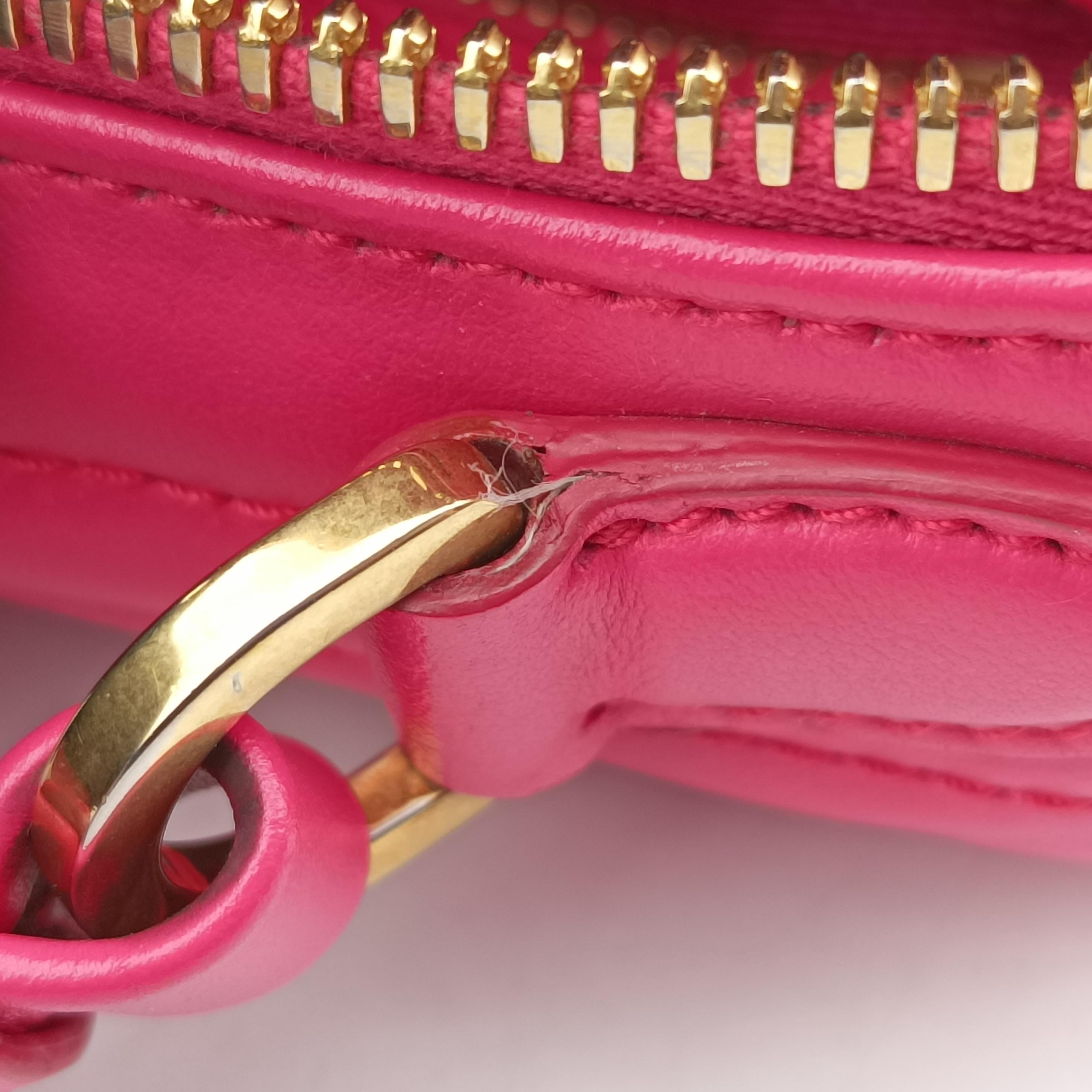 Vintage Prada Diagram Rose leather  shoulderbag | stylenewstar