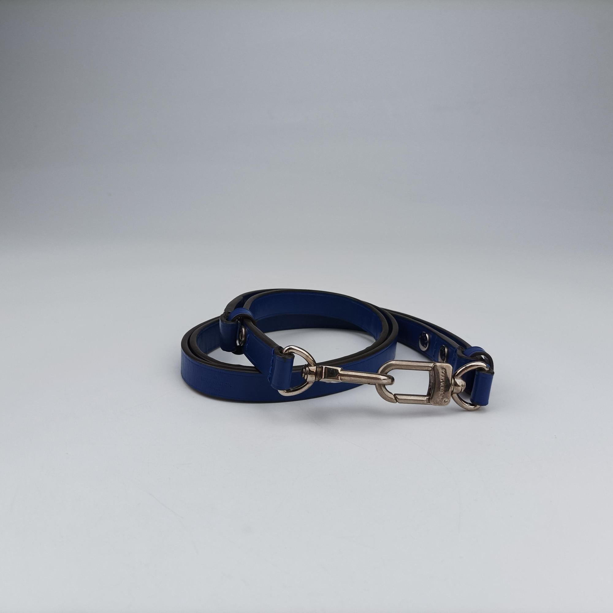 Pre-owned Louis Vuitton NeoNoe COQUELICOT×blue Epi M54365 shoulderbag | stylenewstar