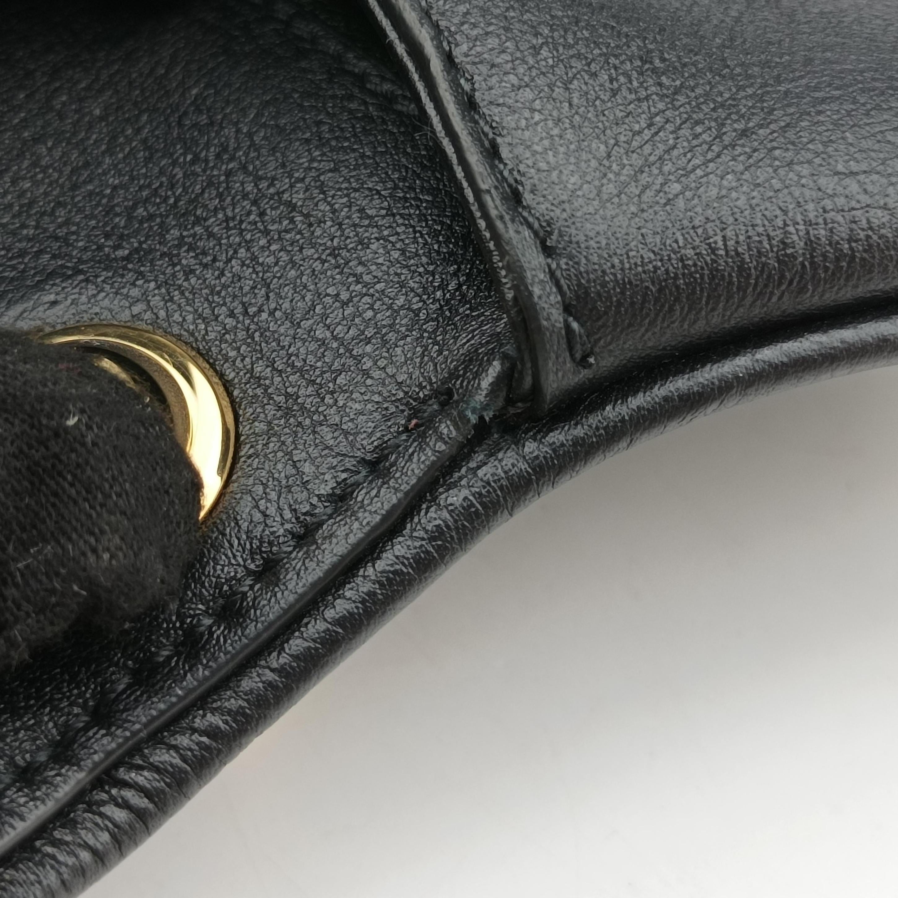 Pre-owned Gucci Blondie Black Leather 698635 shoulderbag | stylenewstar