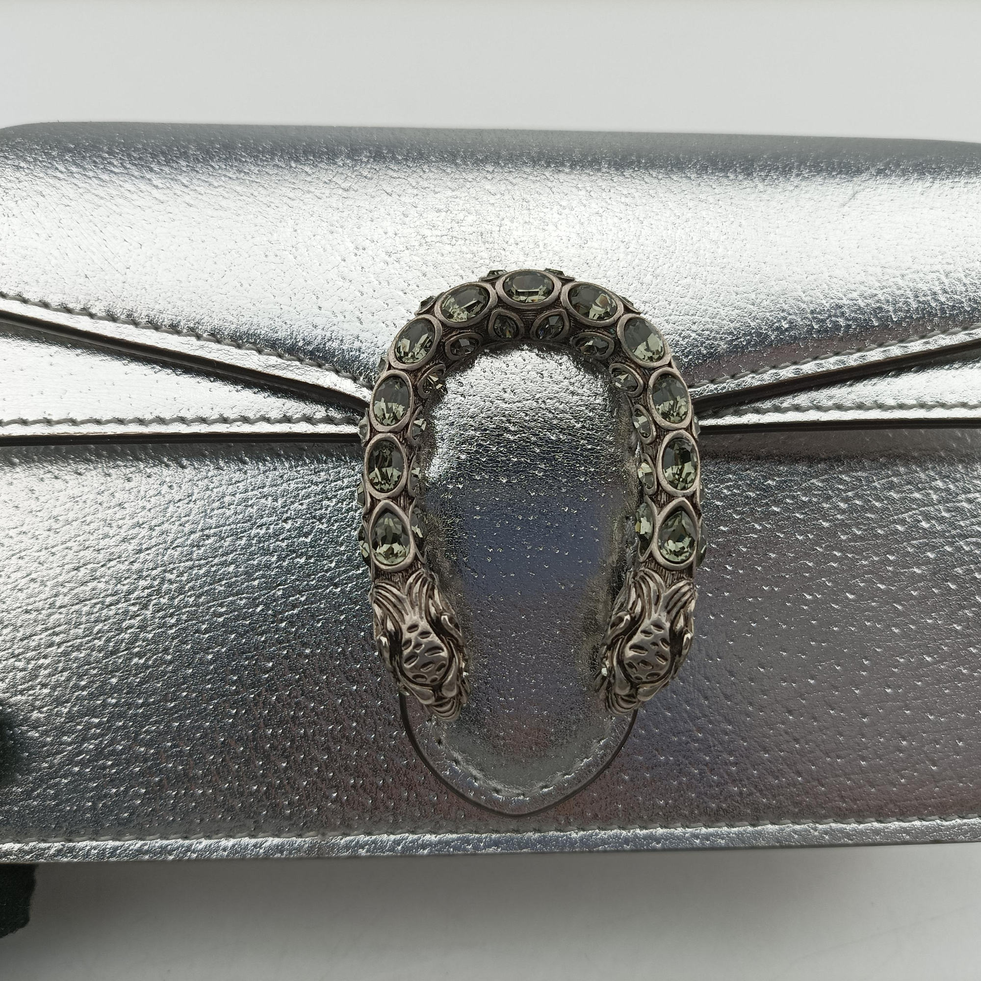 Pre-owned Gucci Dionysus Silver Leather 476432 shoulderbag | stylenewstar