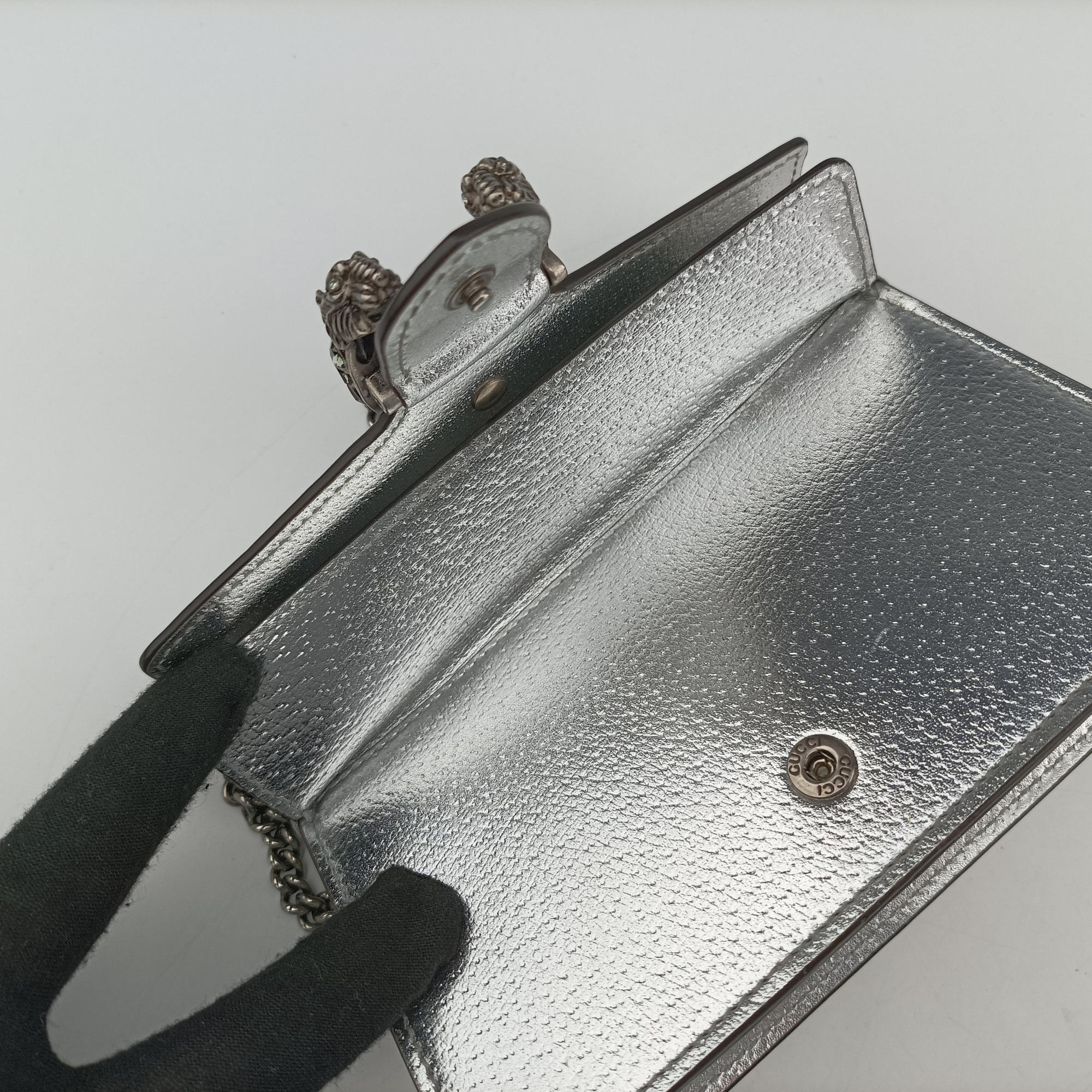 Pre-owned Gucci Dionysus Silver Leather 476432 shoulderbag | stylenewstar