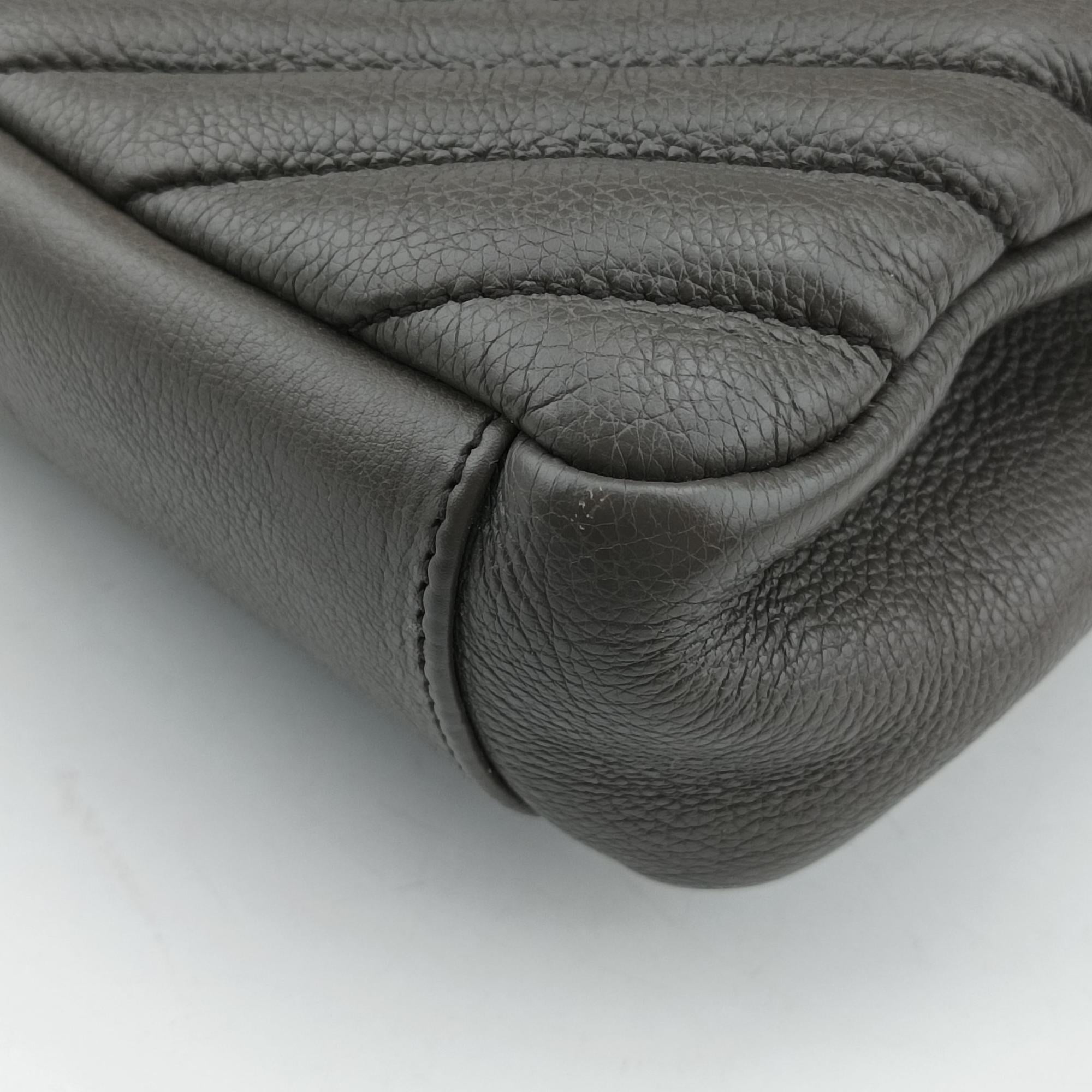 Secondhand Yves Saint Laurent COLLEGE Grey Leather 428056 shoulderbag | stylenewstar