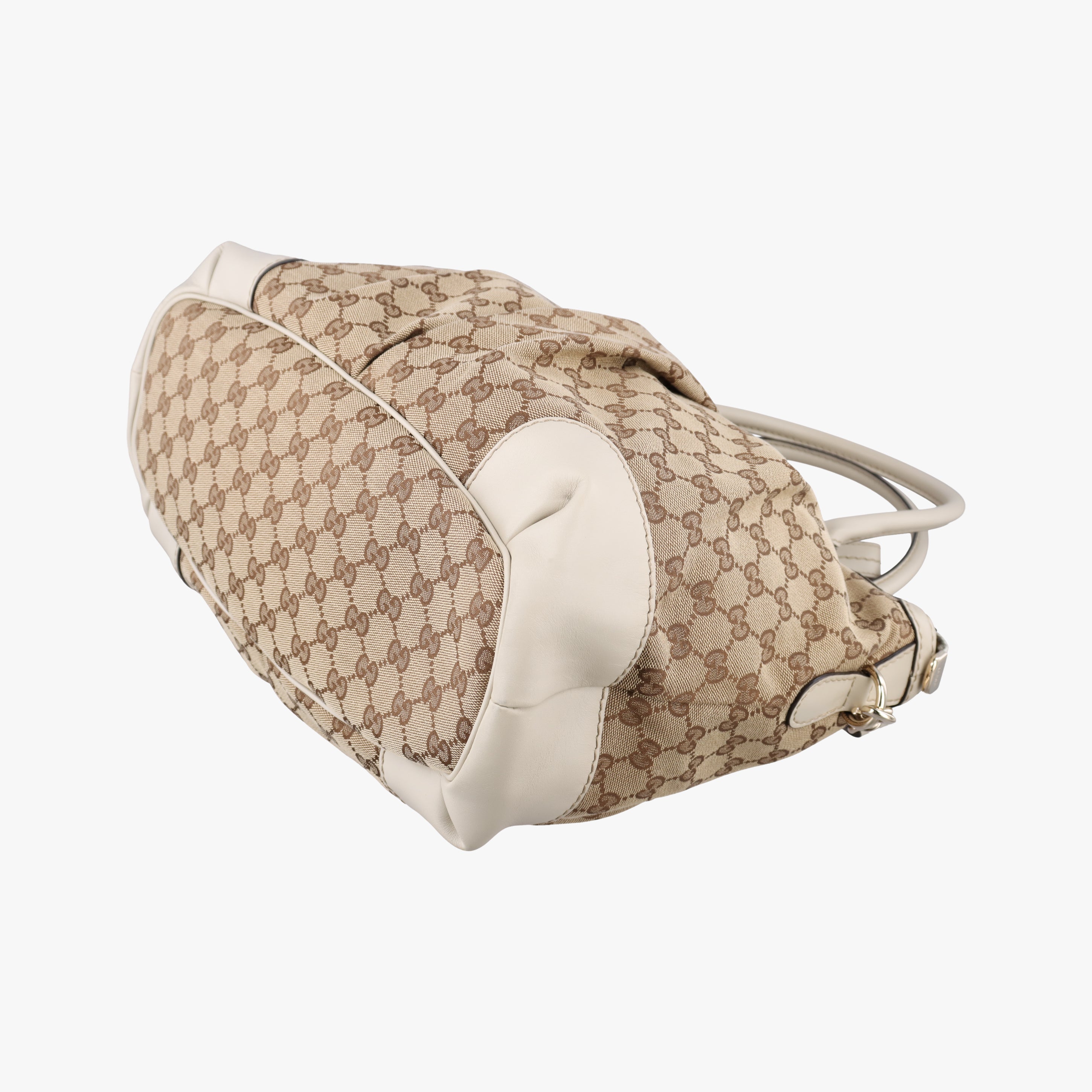 Pre-owned Gucci Sukey Brown×White canvas×leather 285730 shoulderbag | stylenewstar