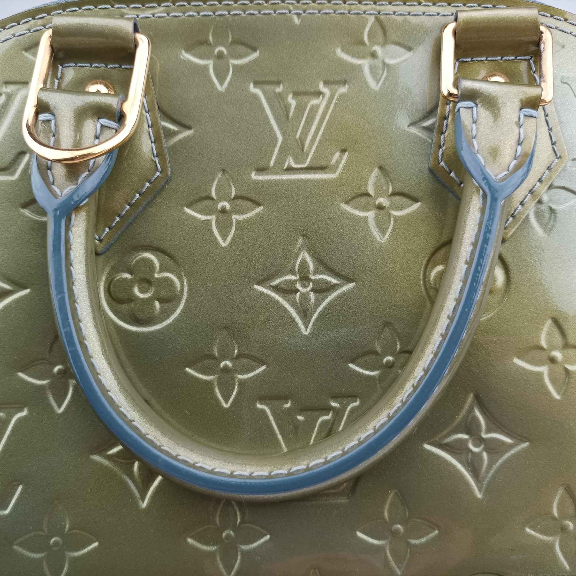 Secondhand Louis Vuitton Alma BB Gris Art Deco Vernis M91677 shoulderbag | stylenewstar