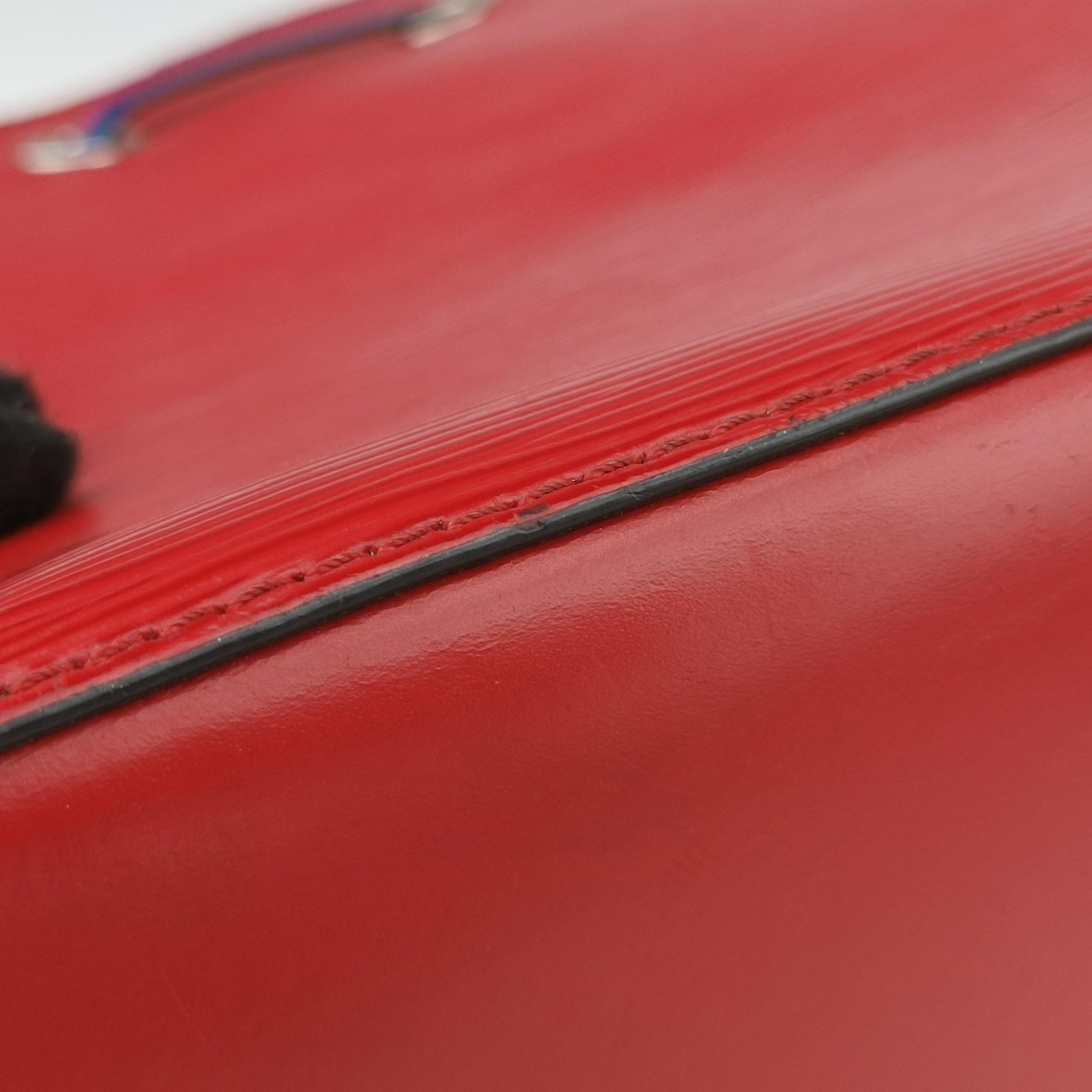 Secondhand Louis Vuitton NeoNoe COQUELICOT Epi M54365 shoulderbag | stylenewstar