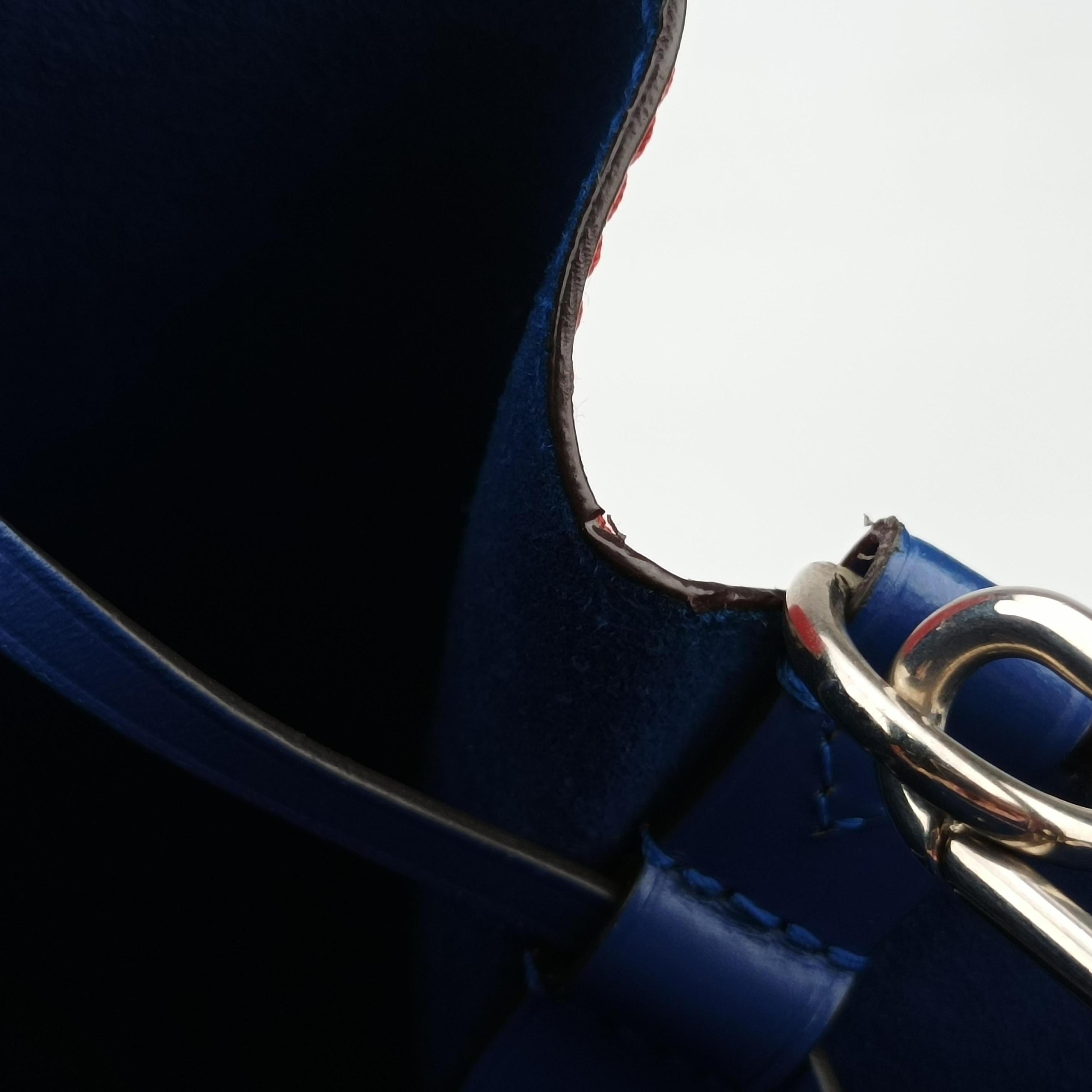 Secondhand Louis Vuitton NeoNoe COQUELICOT Epi M54365 shoulderbag | stylenewstar