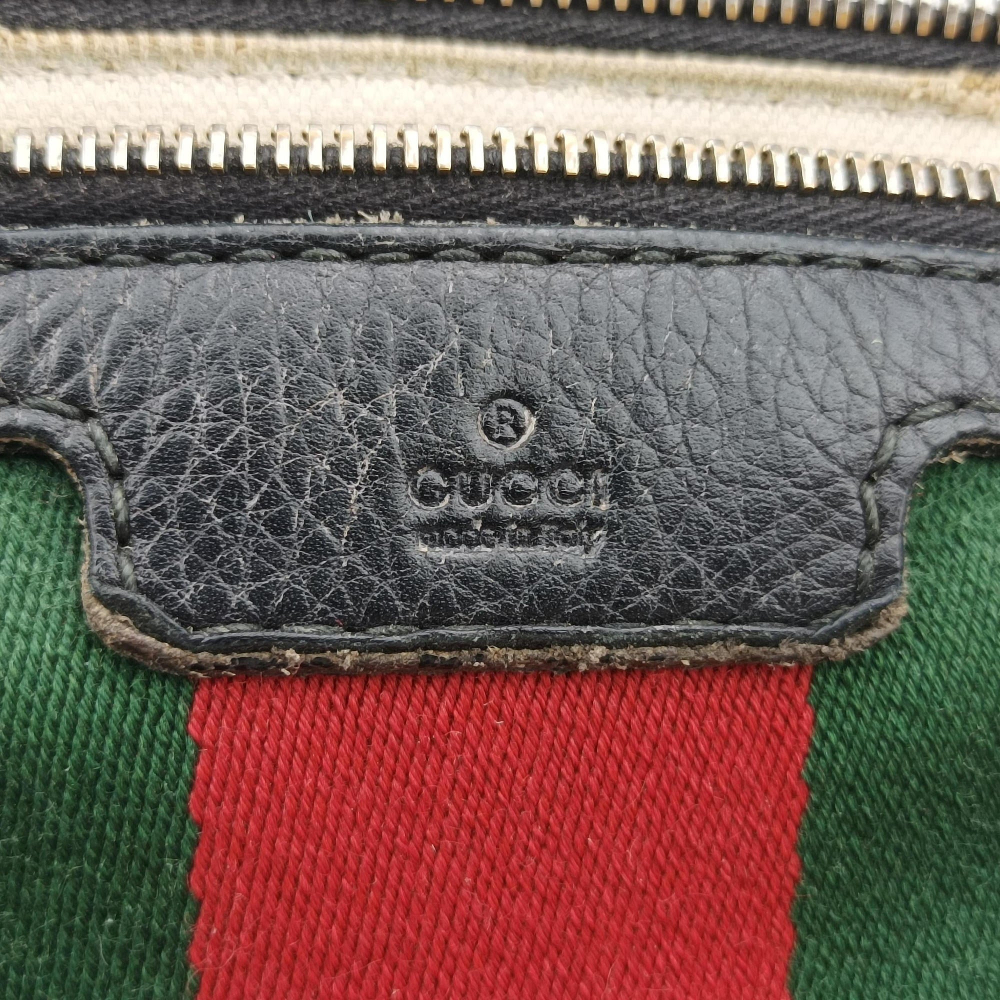Pre-owned Gucci Sherry Line Black x Red x Green Leather 247205 shoulderbag | stylenewstar