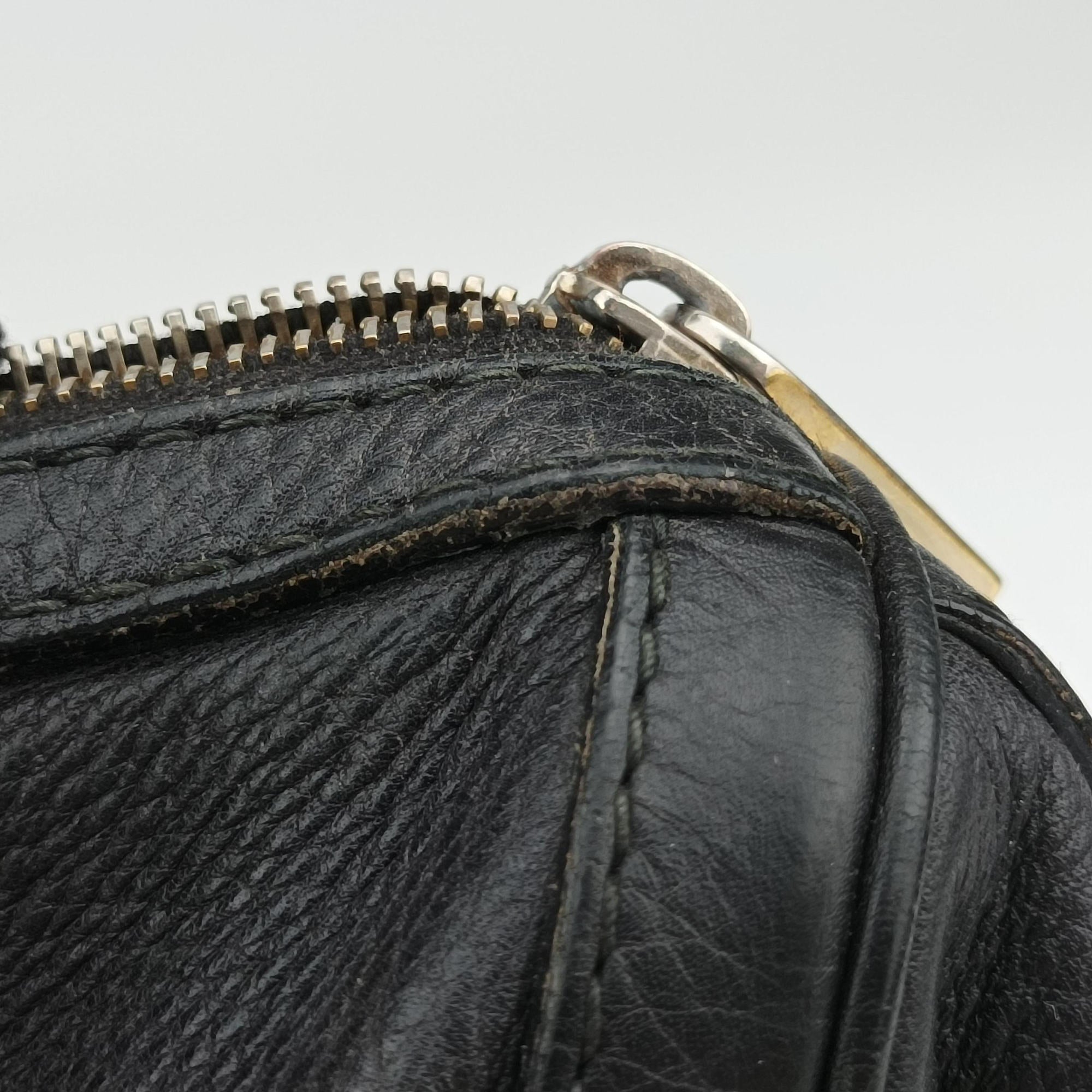 Pre-owned Gucci Sherry Line Black x Red x Green Leather 247205 shoulderbag | stylenewstar
