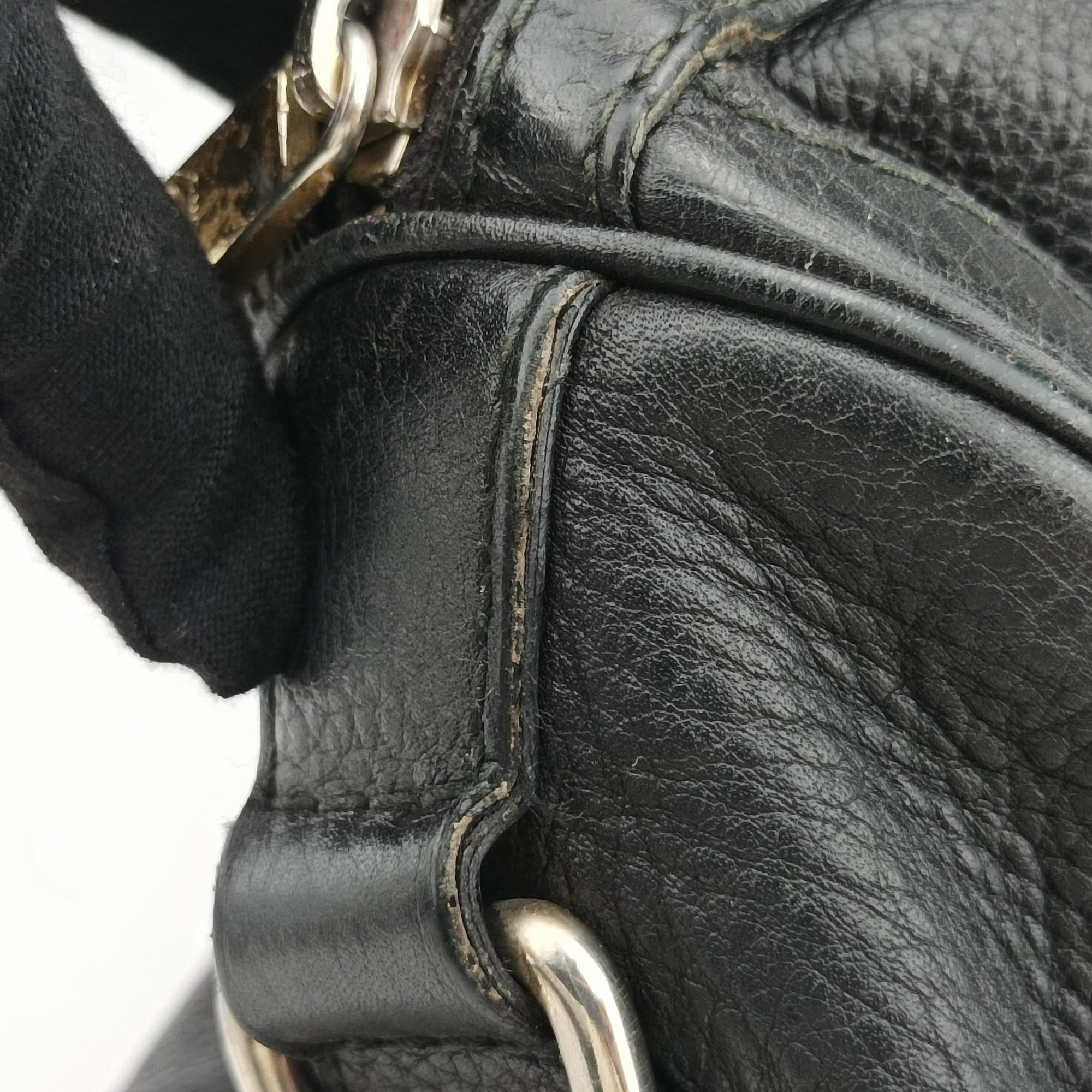 Pre-owned Gucci Sherry Line Black x Red x Green Leather 247205 shoulderbag | stylenewstar