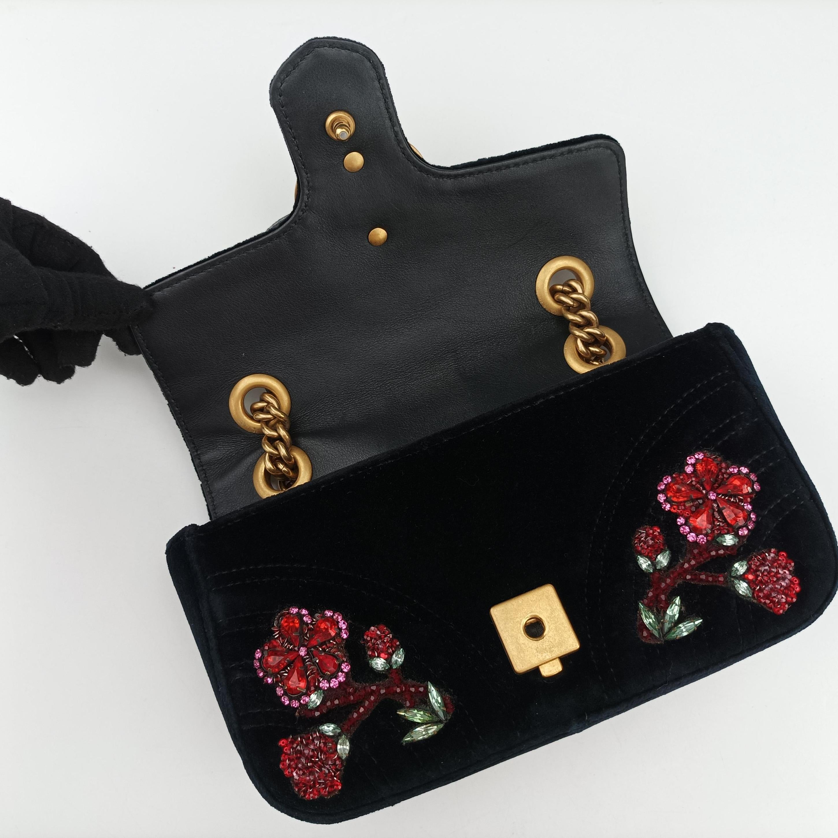 Pre-owned Gucci GG Marmont Black×Multicolour velour 446744 shoulderbag | stylenewstar
