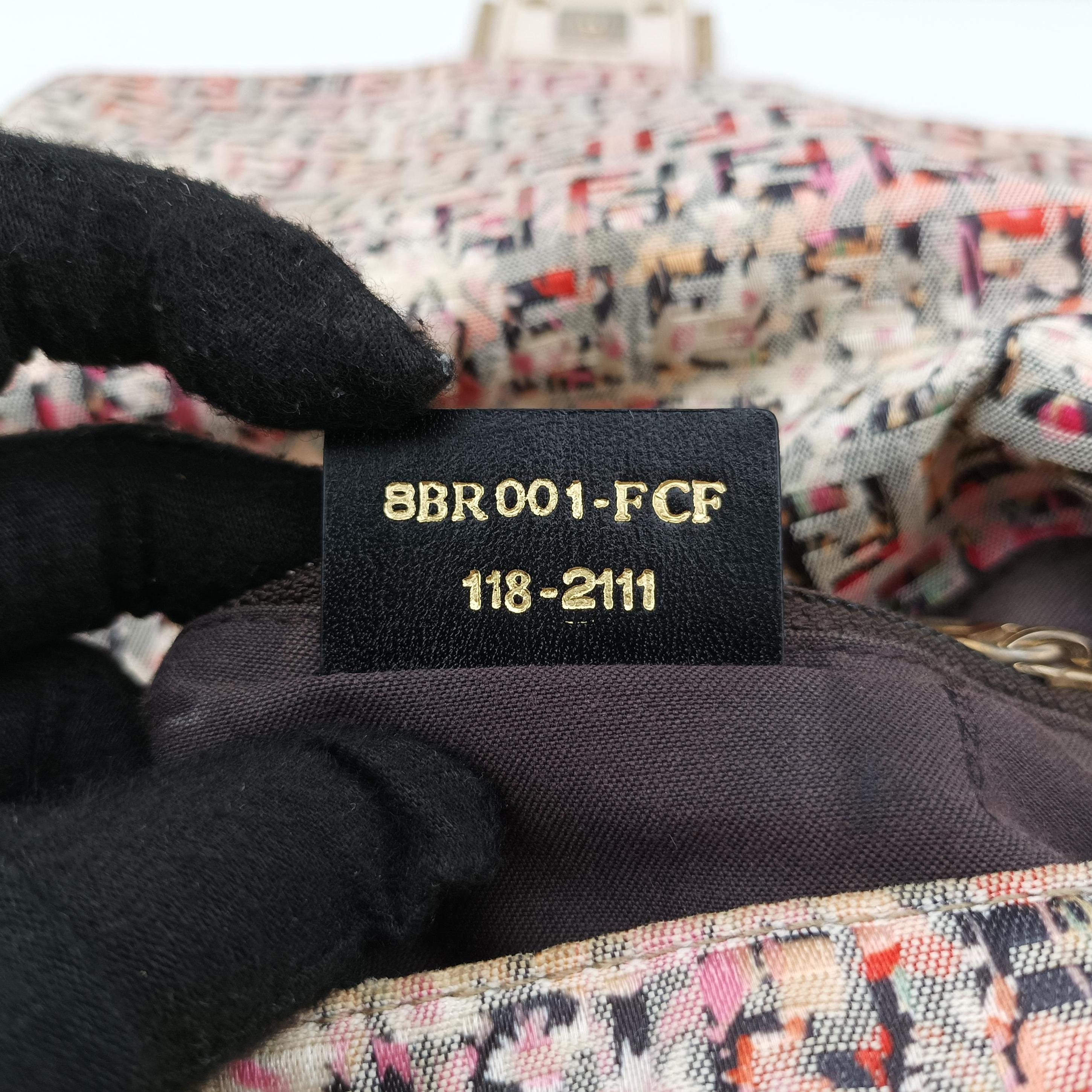 Pre-owned Fendi Mama Baguette Zucchino Pink×Multicolour fabric 8BR001 shoulderbag | stylenewstar