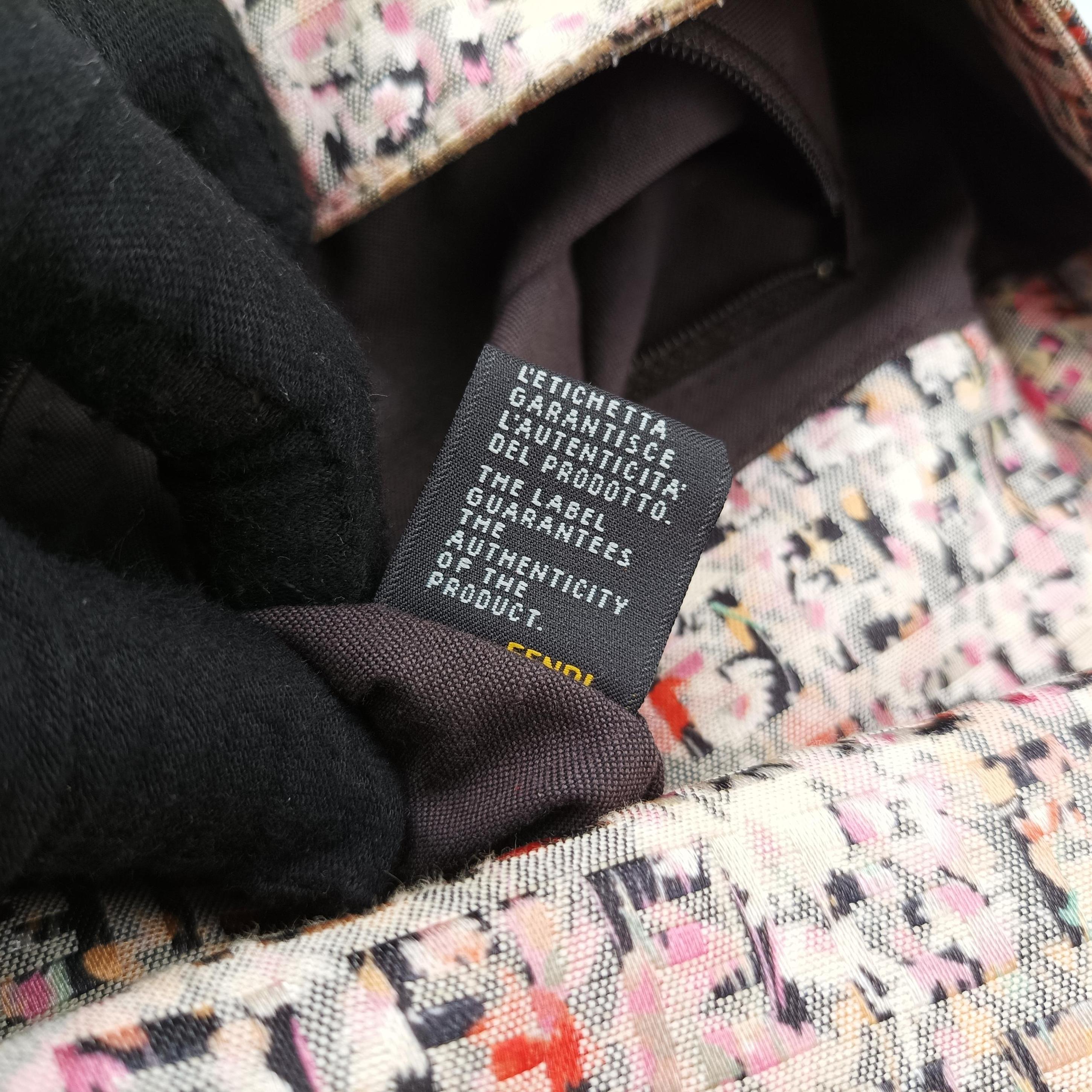Pre-owned Fendi Mama Baguette Zucchino Pink×Multicolour fabric 8BR001 shoulderbag | stylenewstar