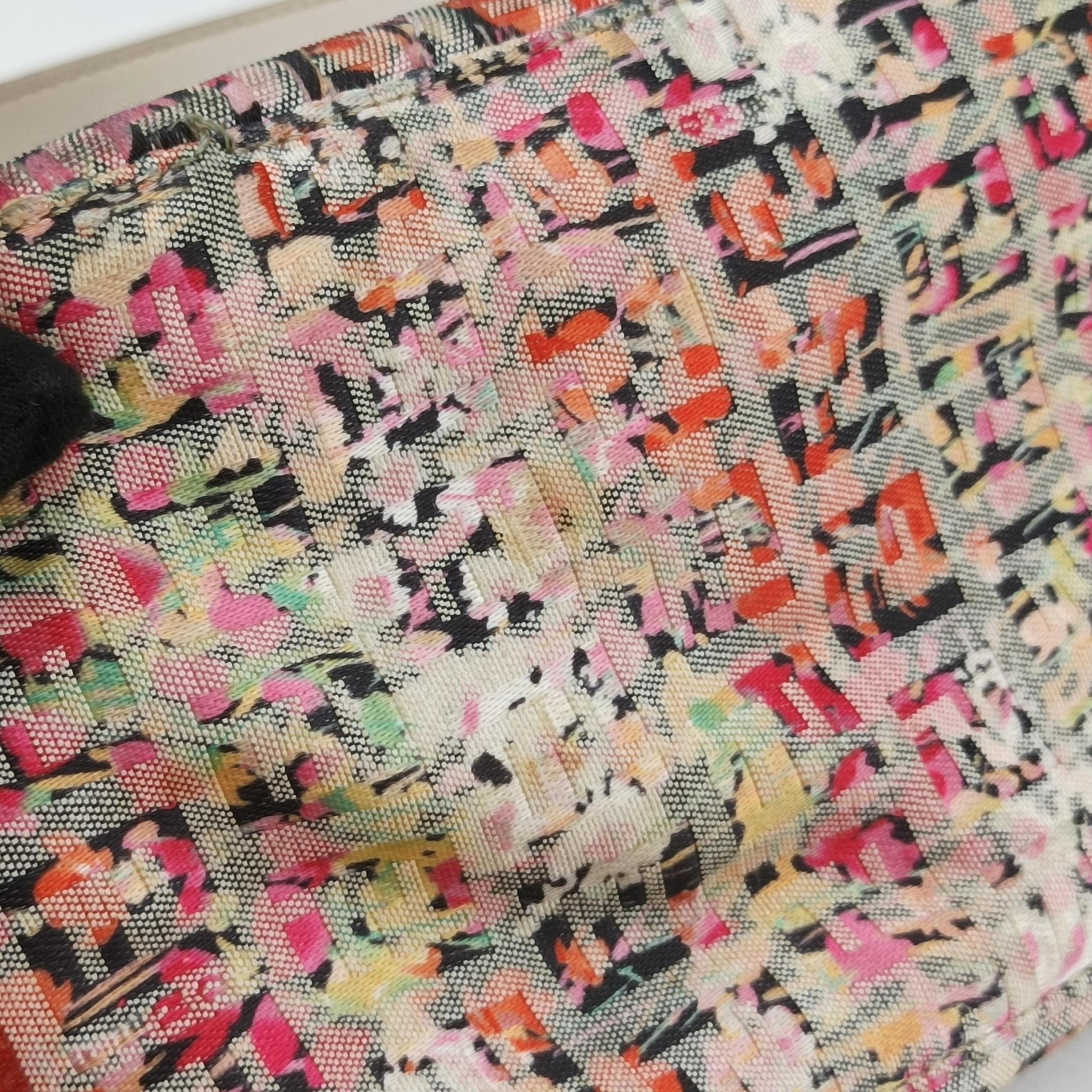 Pre-owned Fendi Mama Baguette Zucchino Pink×Multicolour fabric 8BR001 shoulderbag | stylenewstar