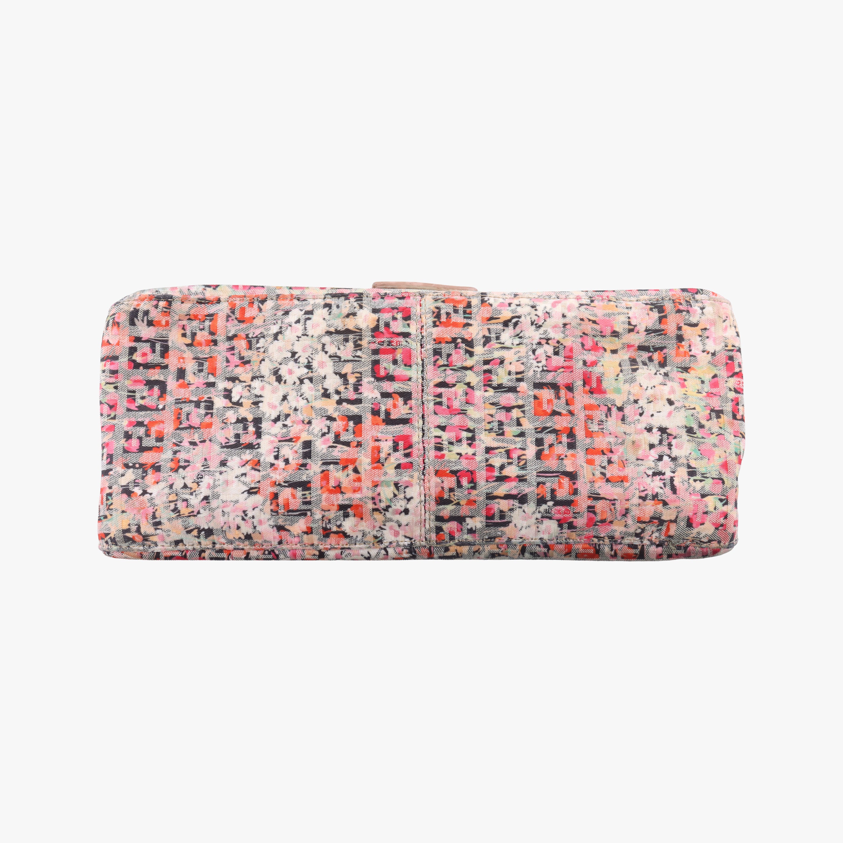 Pre-owned Fendi Mama Baguette Zucchino Pink×Multicolour fabric 8BR001 shoulderbag | stylenewstar