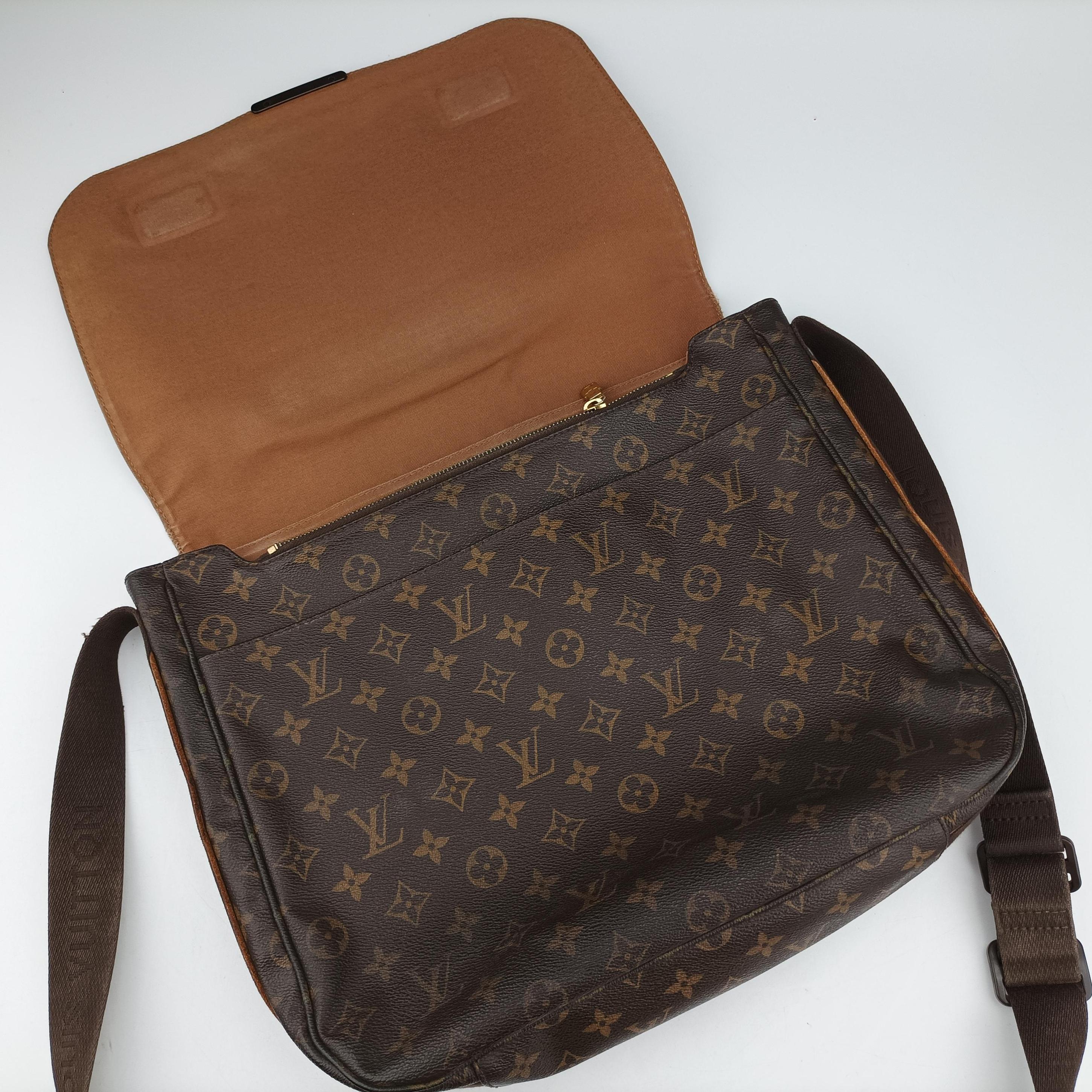 Pre-owned Louis Vuitton Messenger Bobour MM Brown Monogram canvas M97038 shoulderbag | stylenewstar