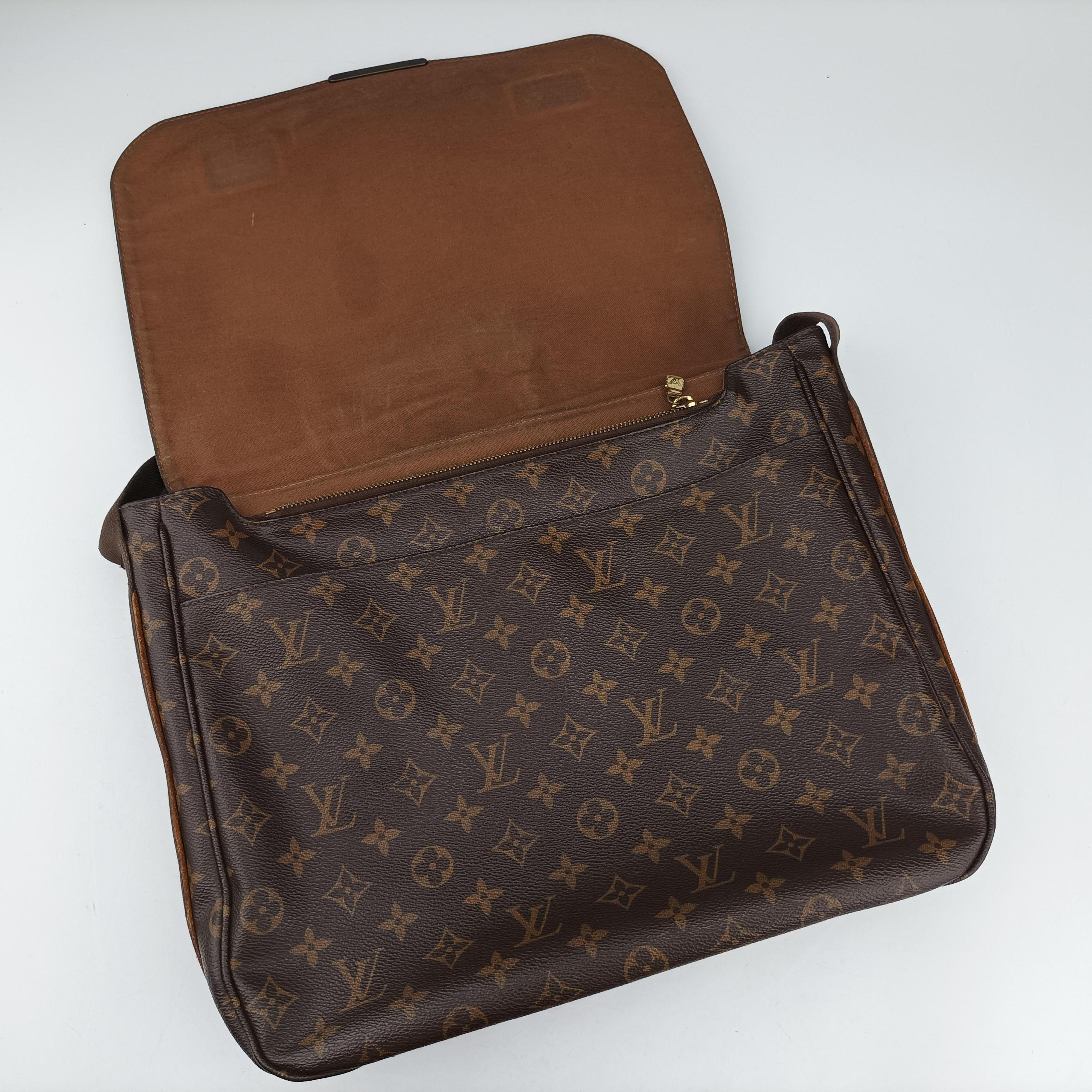 Pre-owned Louis Vuitton Messenger Bobour MM Brown Monogram canvas M97038 shoulderbag | stylenewstar