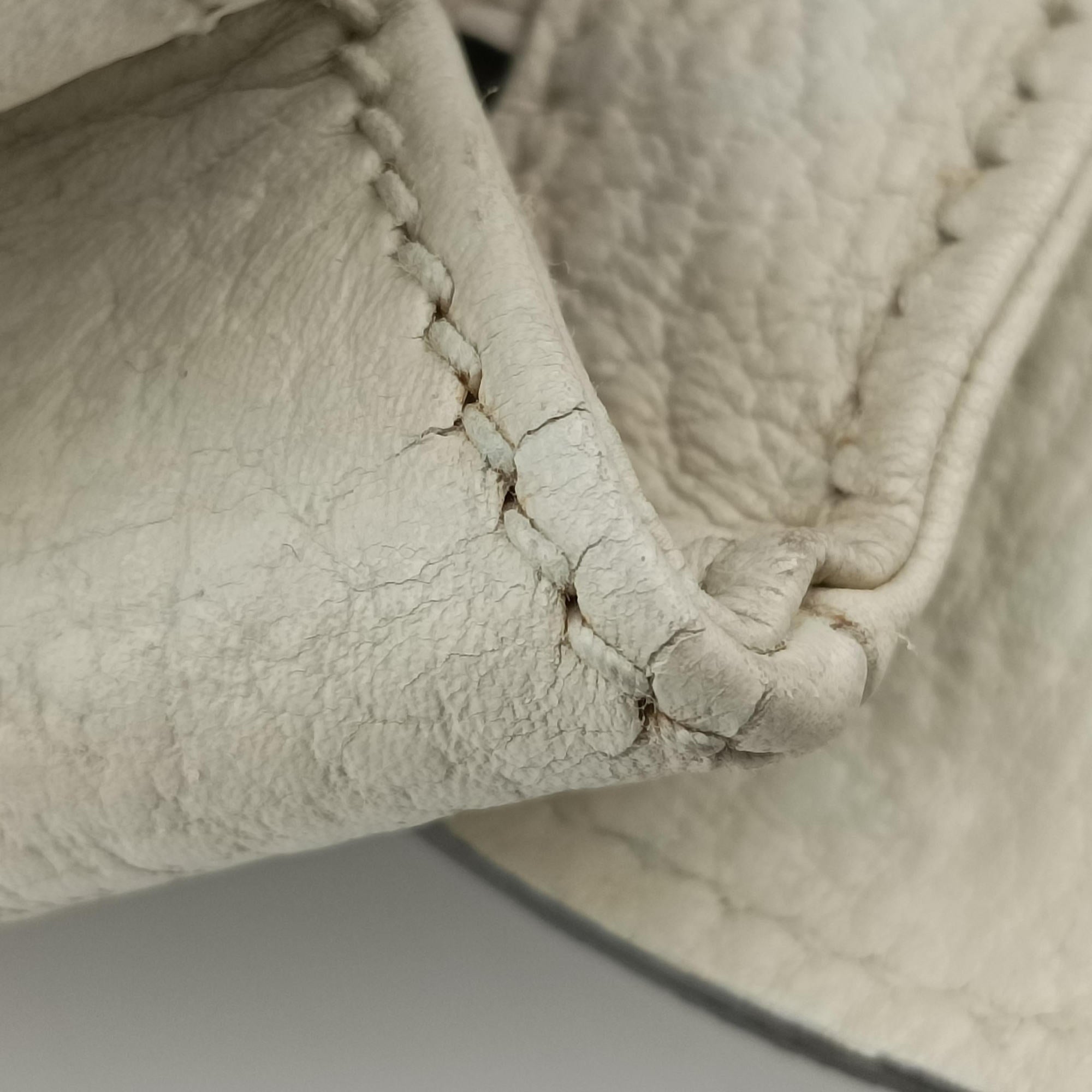 Pre-owned Gucci Bamboo White Leather 137351 handbag | stylenewstar