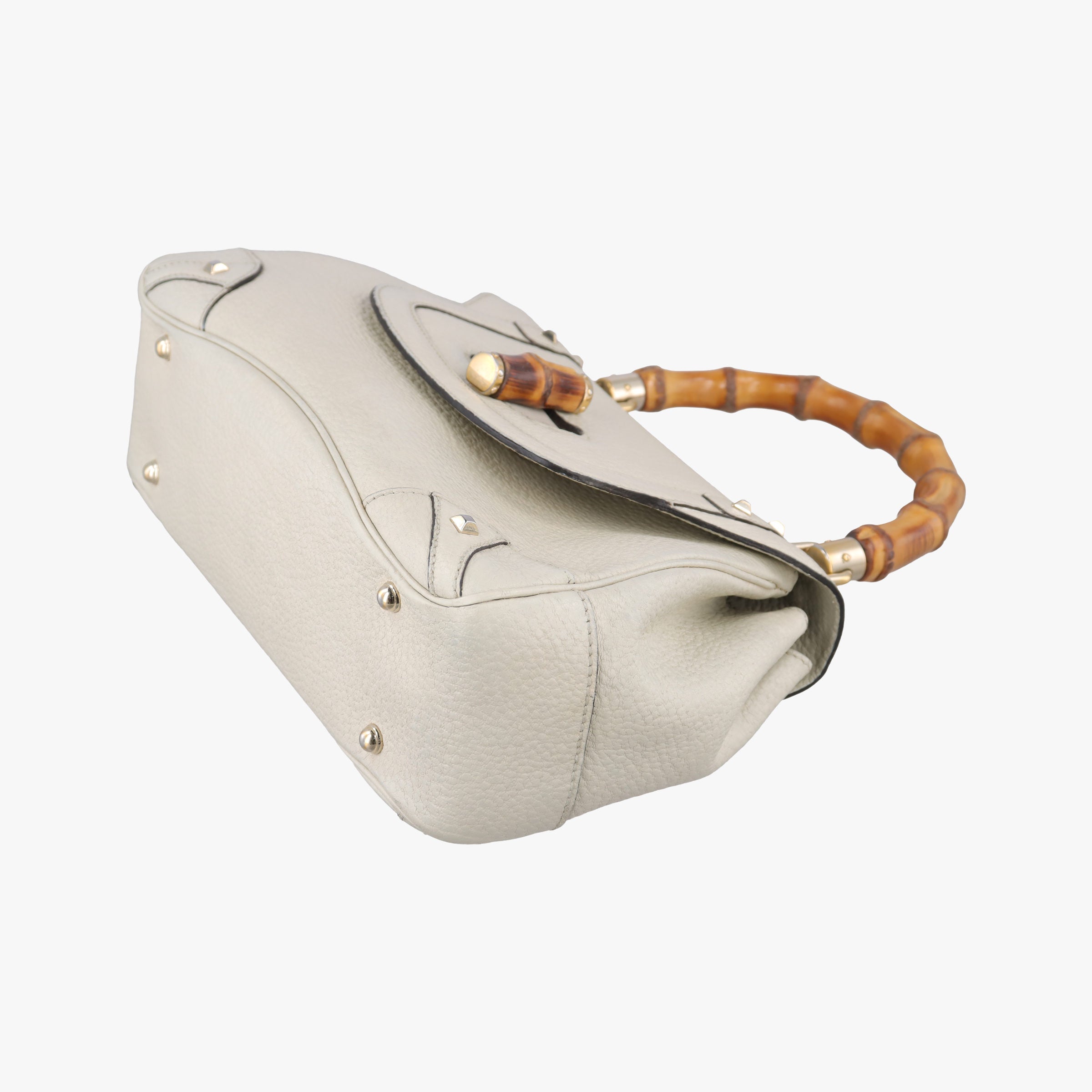 Pre-owned Gucci Bamboo White Leather 137351 handbag | stylenewstar