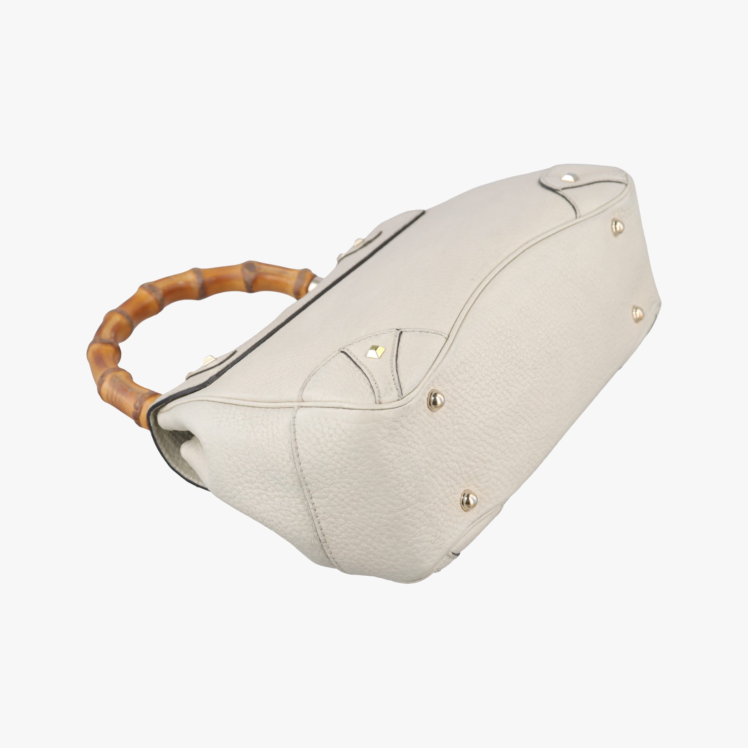 Pre-owned Gucci Bamboo White Leather 137351 handbag | stylenewstar