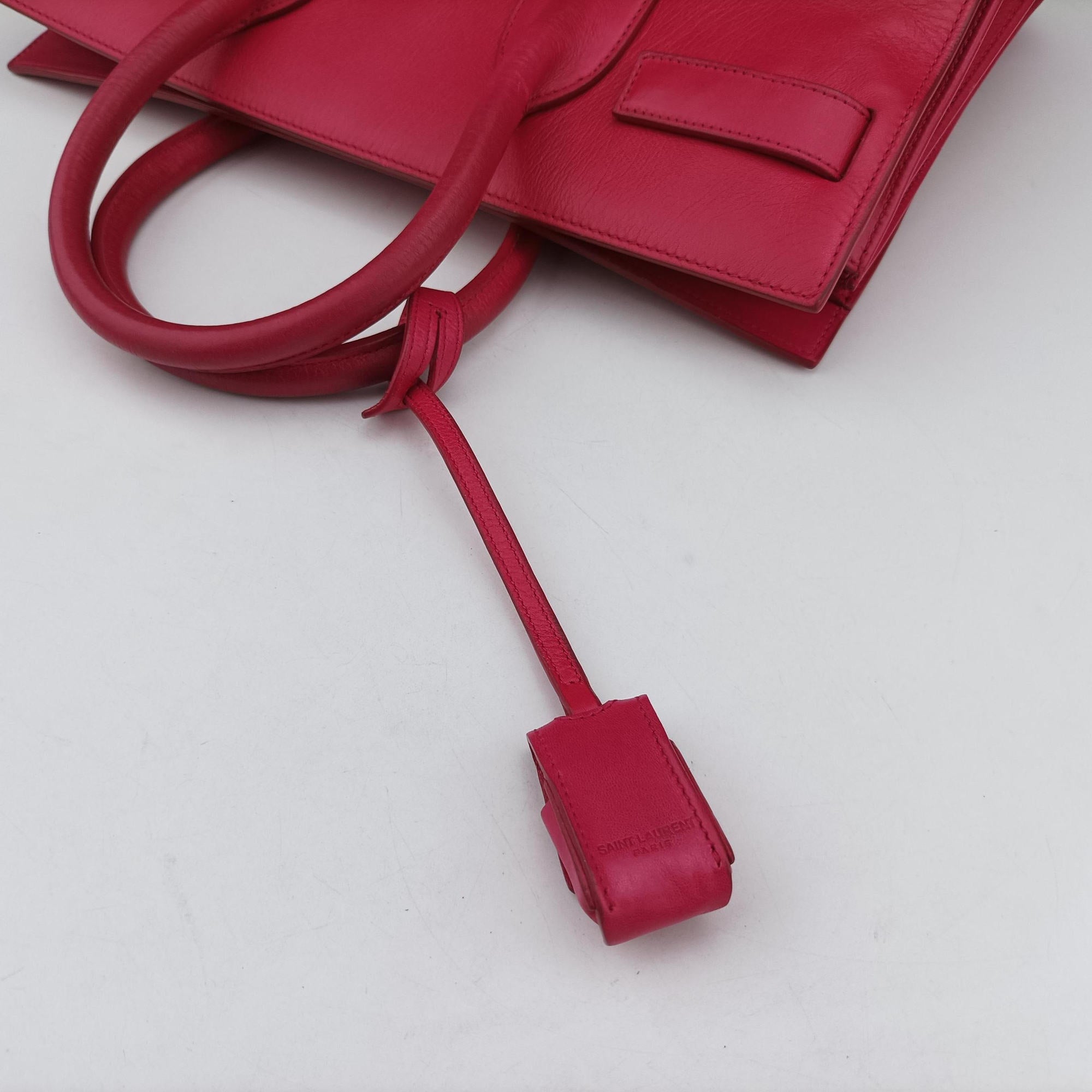 Secondhand Yves Saint Laurent SAC DE JOUR Pink Leather 324823 shoulderbag | stylenewstar