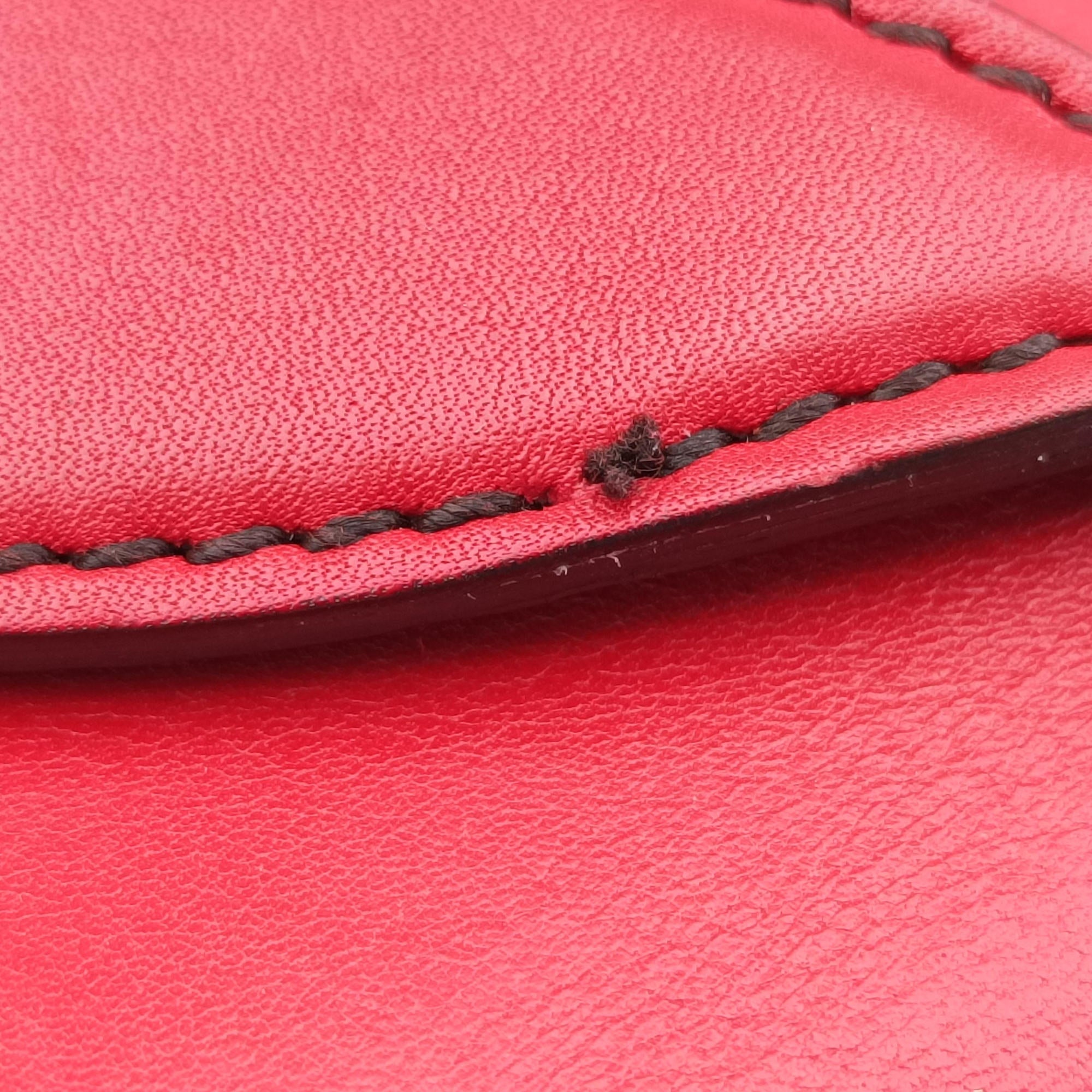 Pre-owned Gucci Emily Red Leather 283063 shoulderbag | stylenewstar