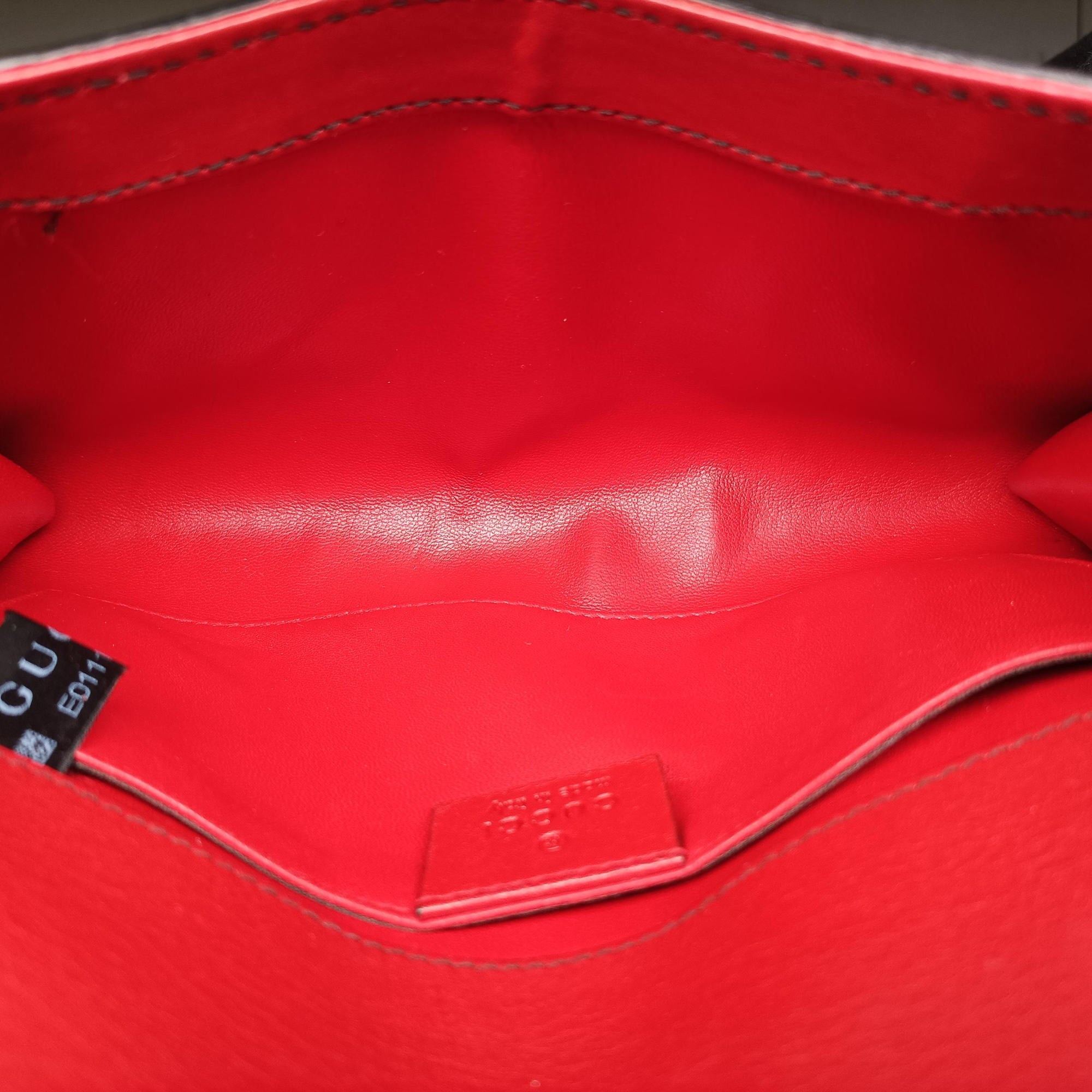 Pre-owned Gucci Emily Red Leather 283063 shoulderbag | stylenewstar