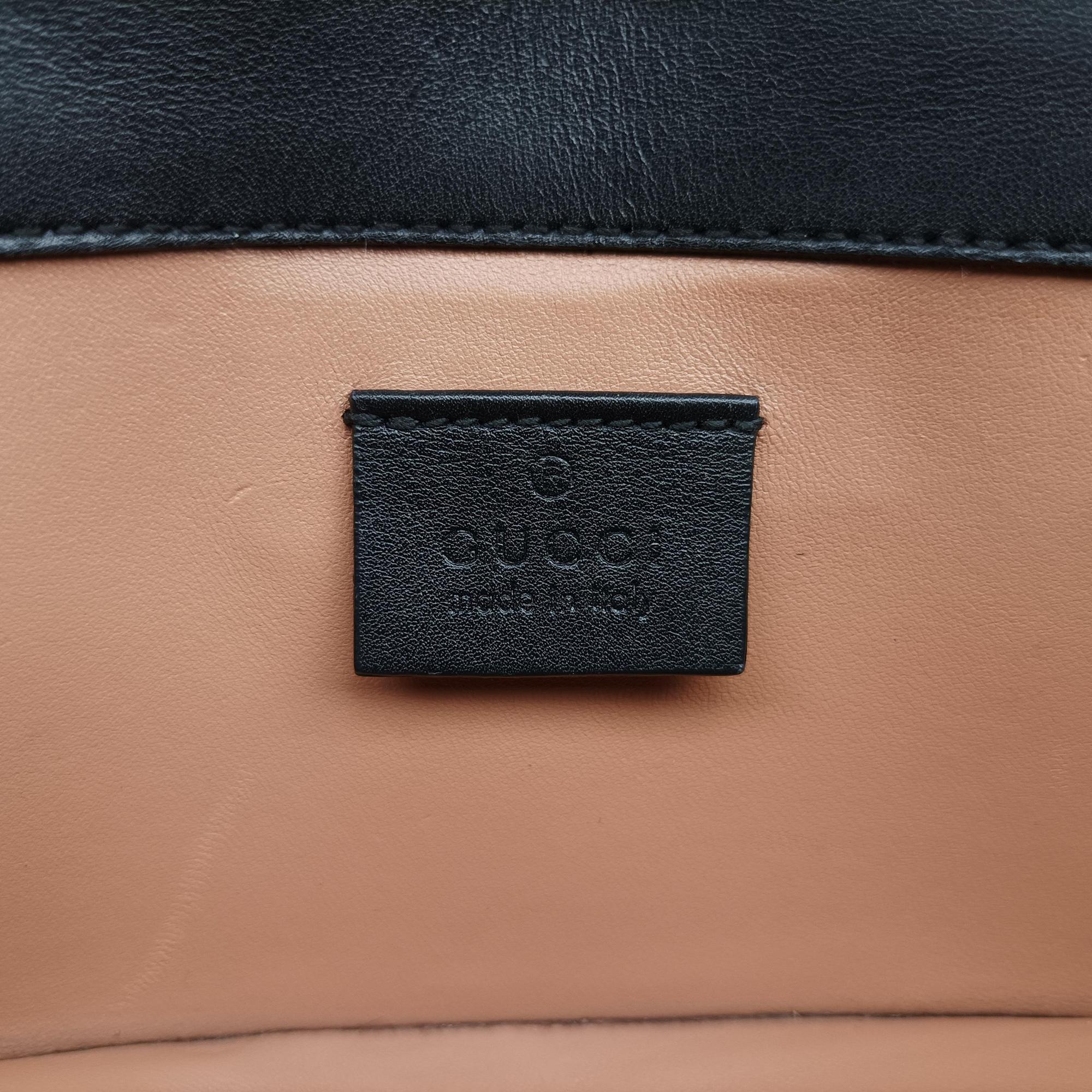 Vintage Gucci Broadway Black velour 489218 shoulderbag | stylenewstar