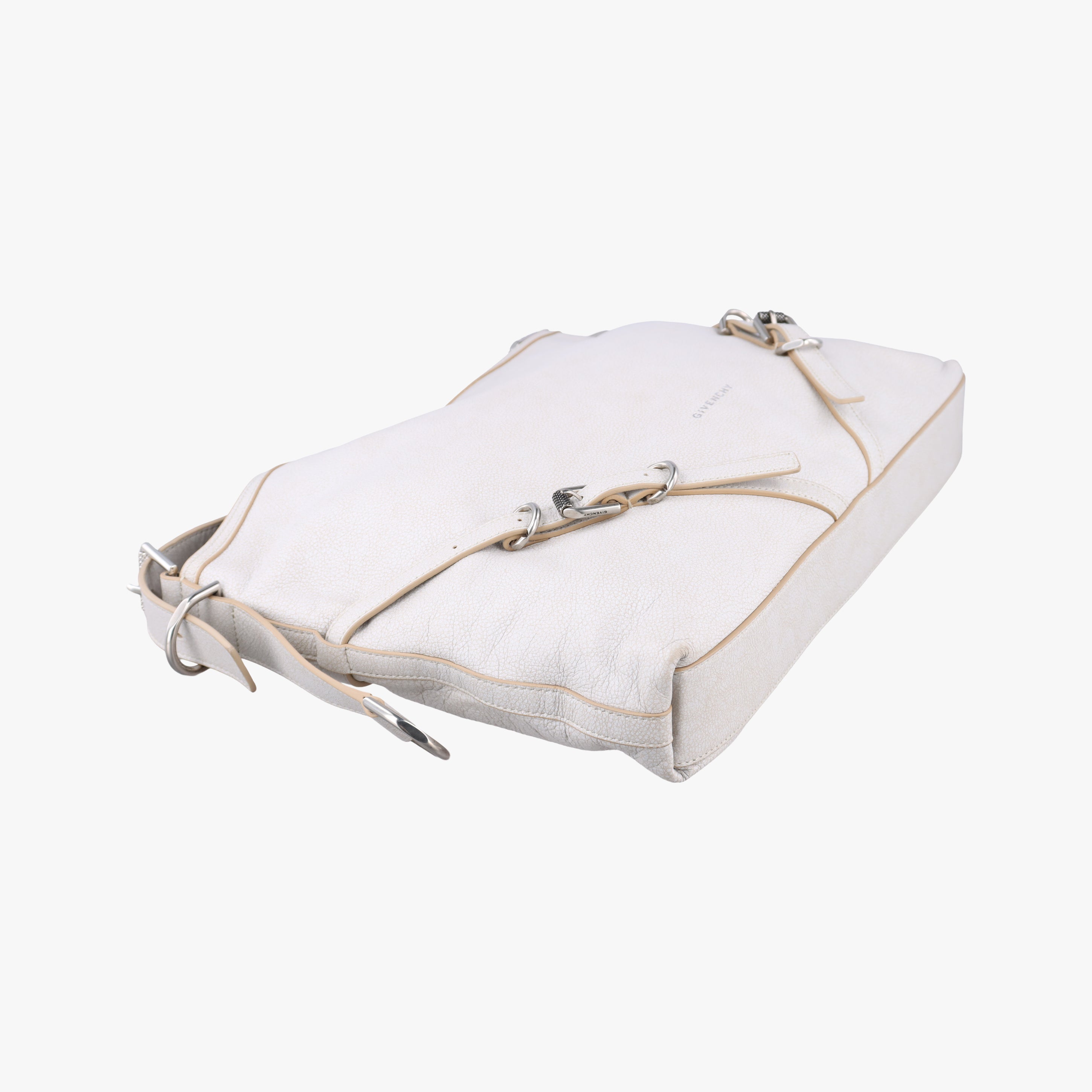 Vintage Givenchy Voyou Medium White Leather  shoulderbag | stylenewstar