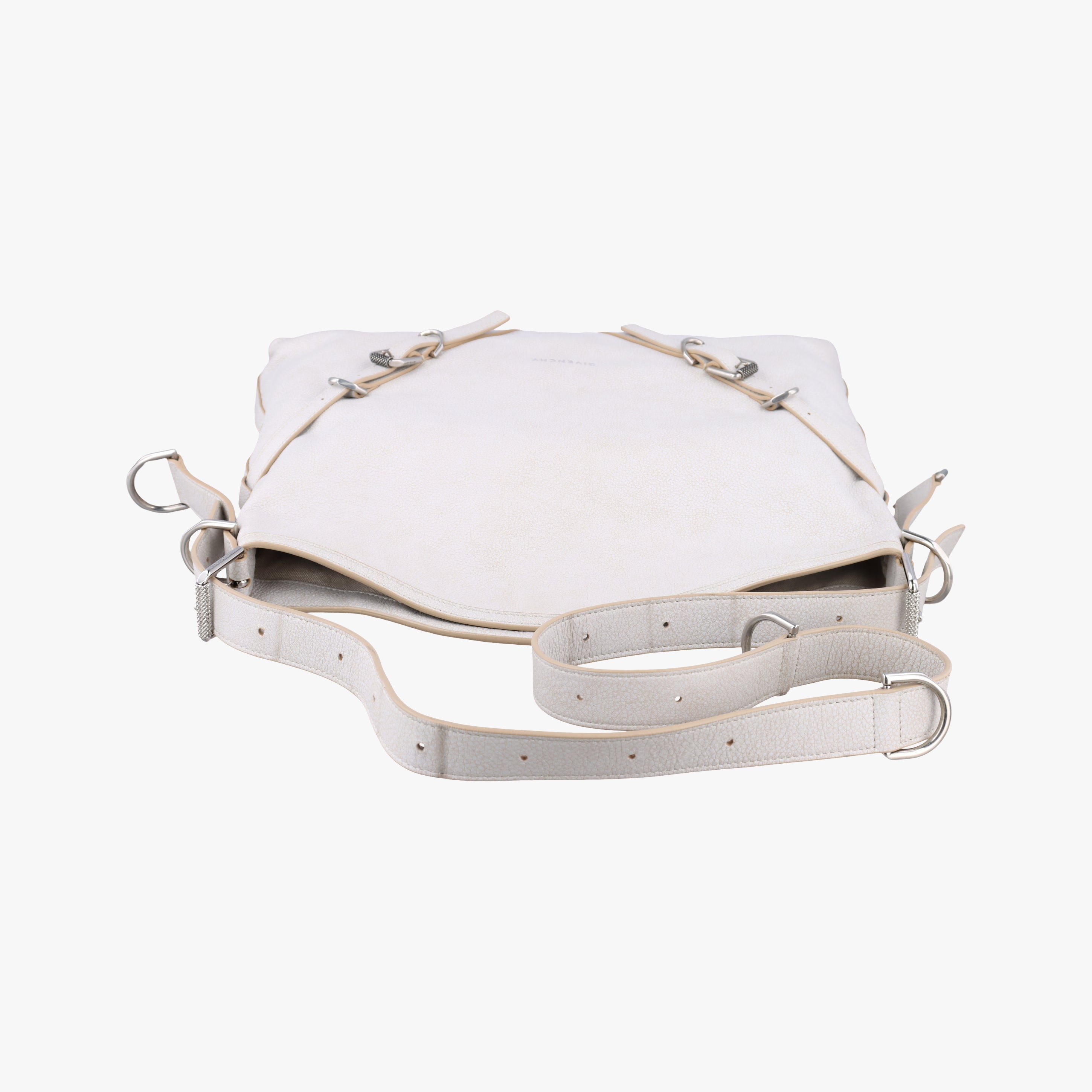 Vintage Givenchy Voyou Medium White Leather  shoulderbag | stylenewstar