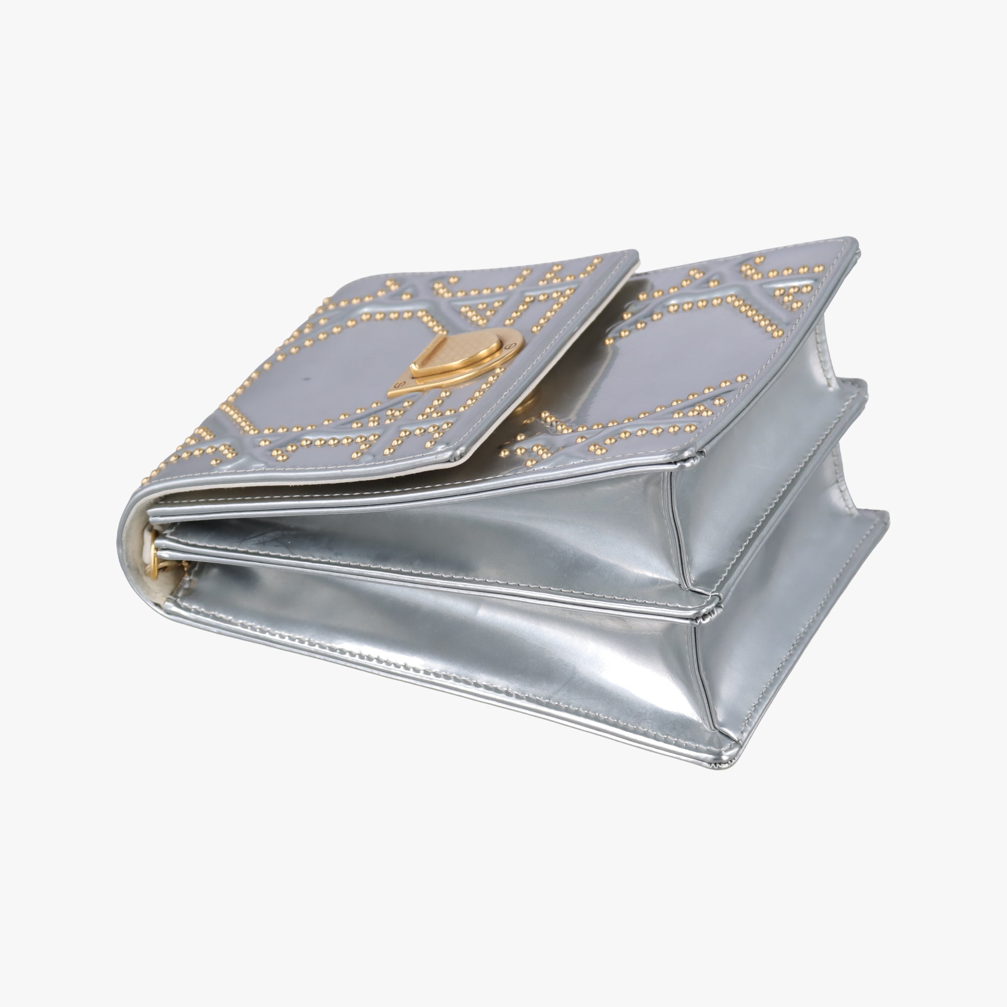Pre-owned Christian Dior Diorama Silver Patent  shoulderbag | stylenewstar